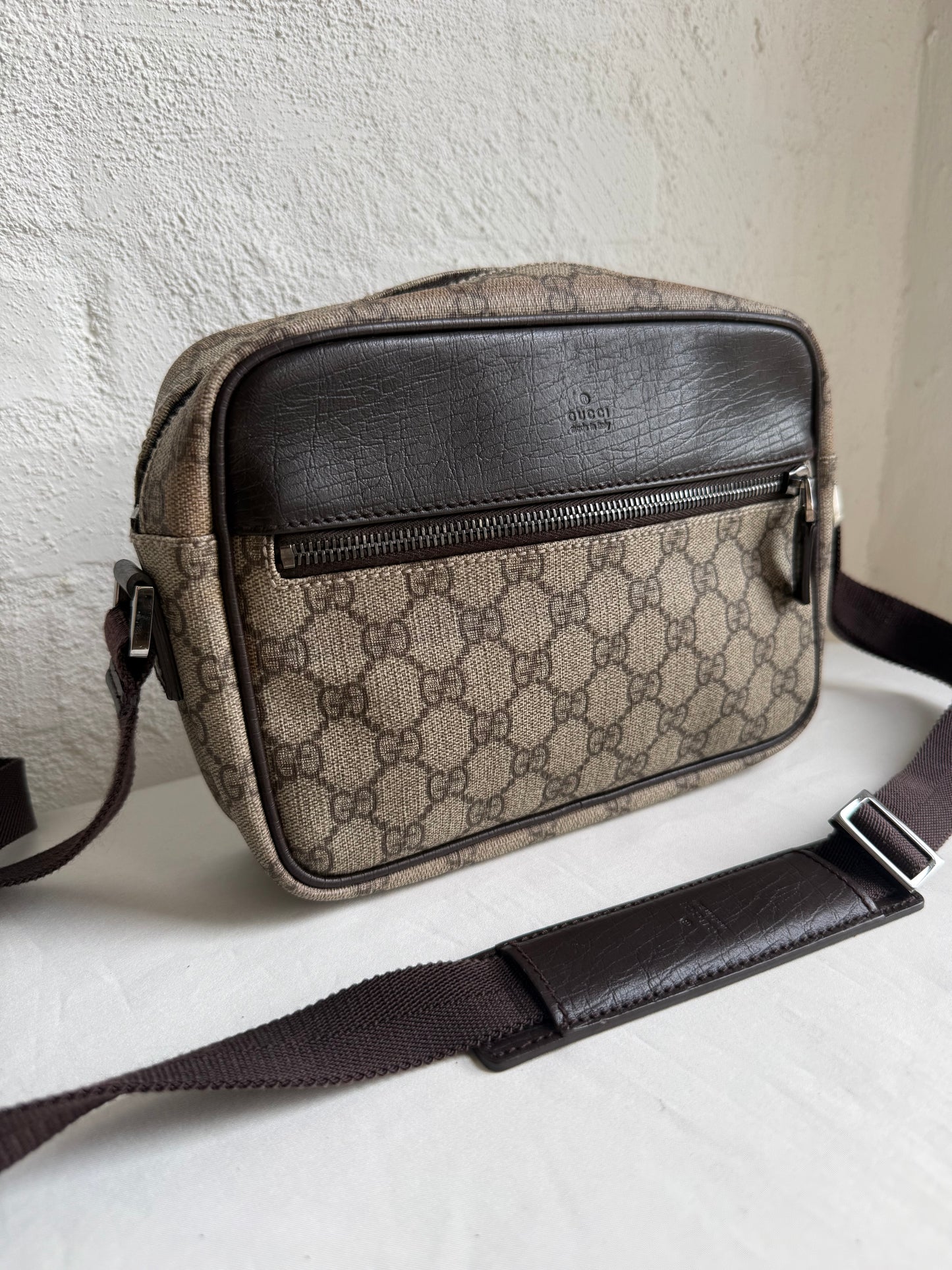 Gucci Messenger bag