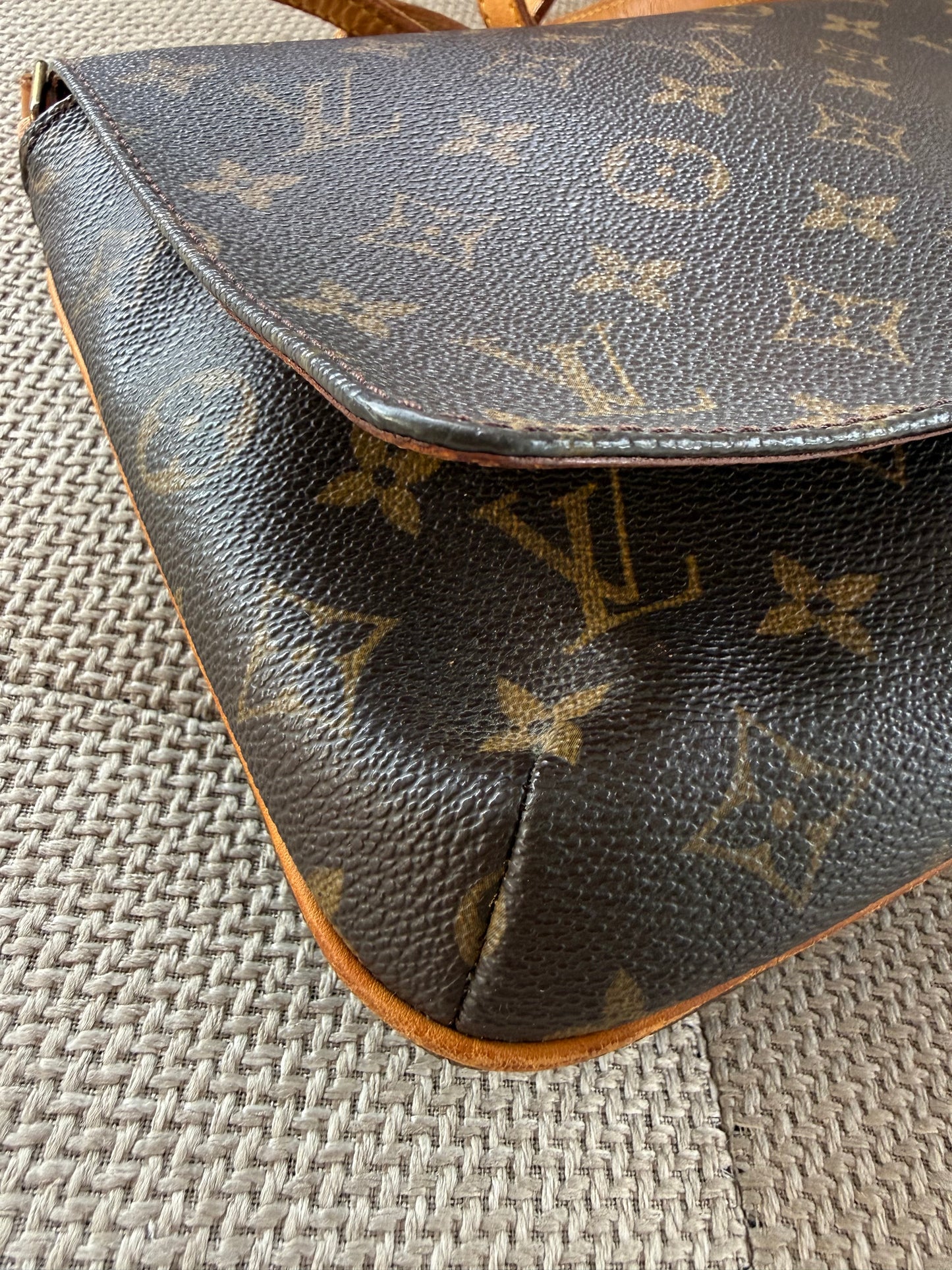 Louis Vuitton Musette Tango