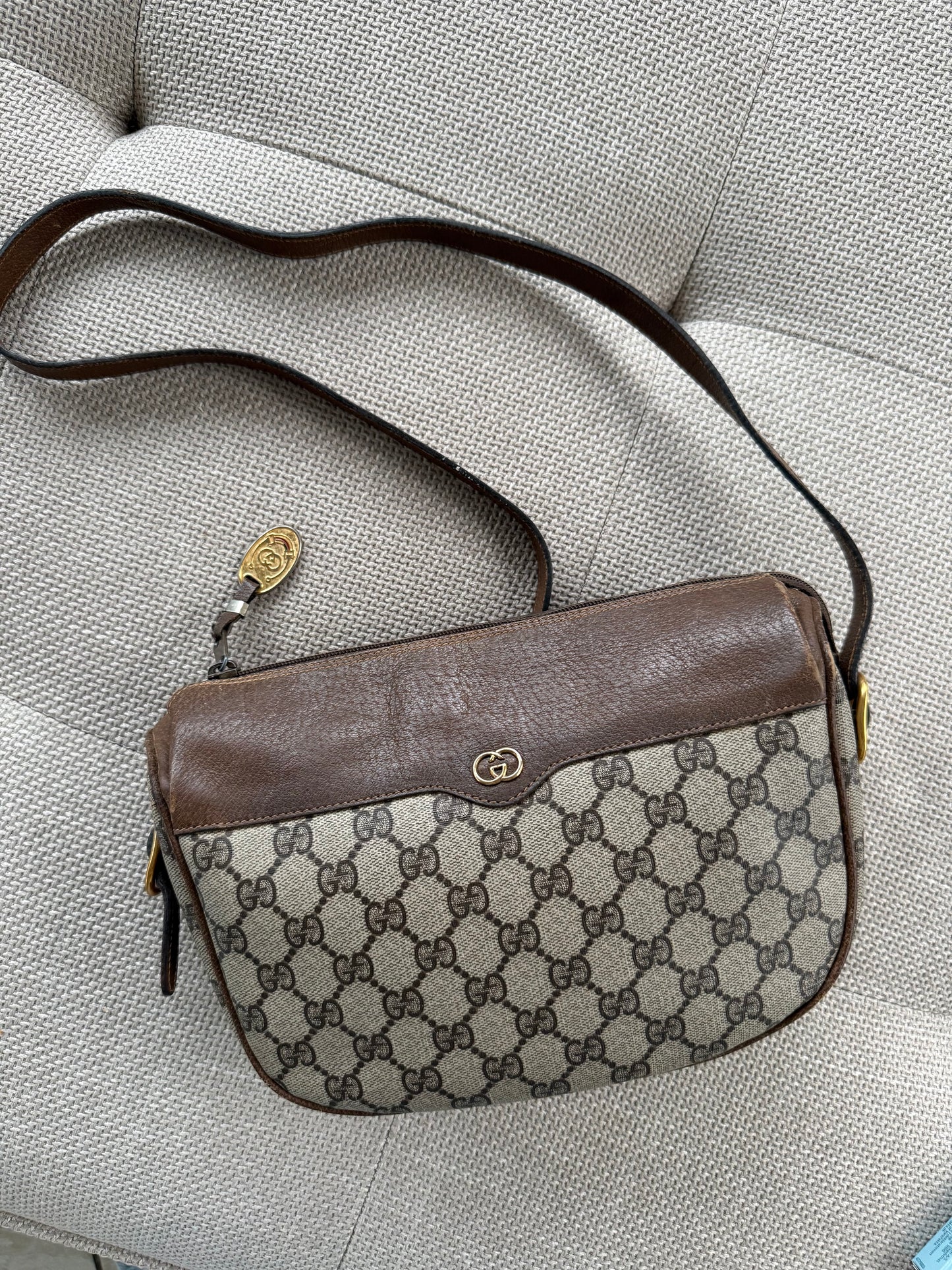 Gucci shoulder bag