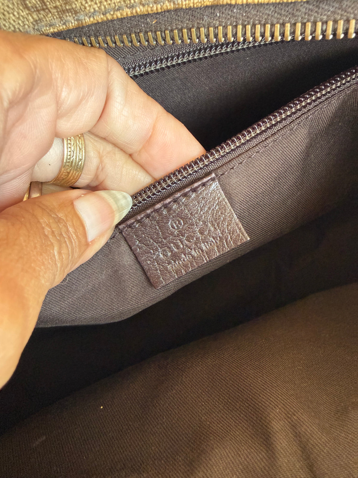 Gucci Messenger bag