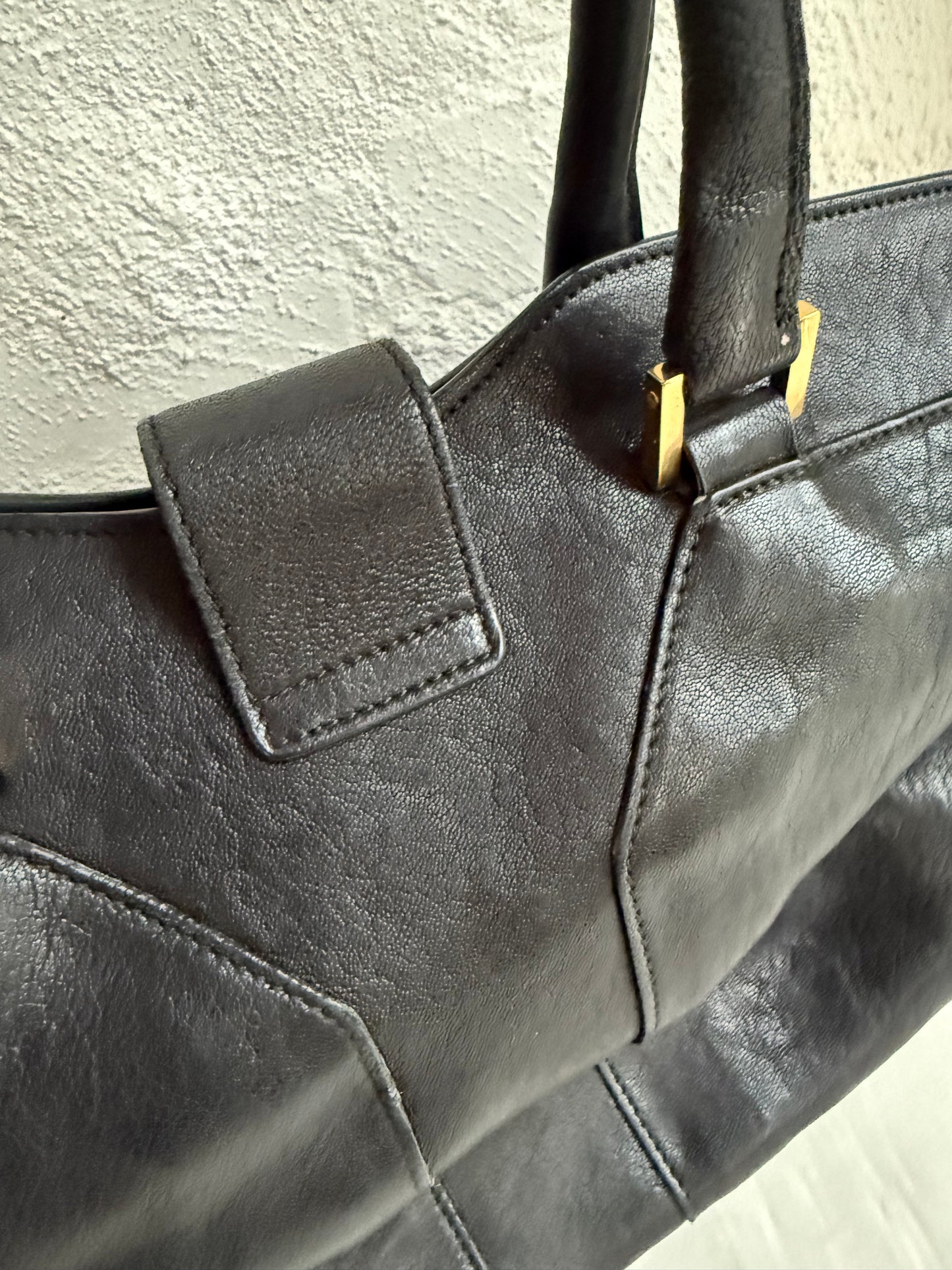 Yves Saint Laurent Cabas