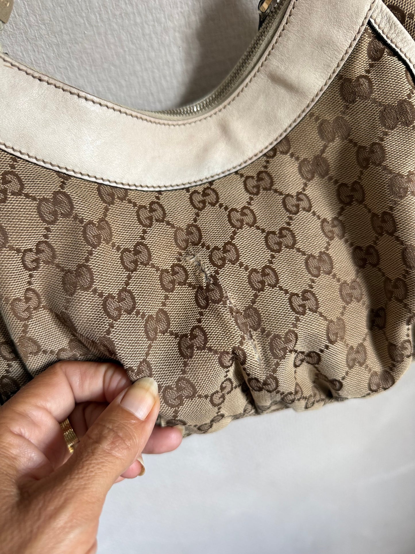 Gucci Abbey Hobo bag