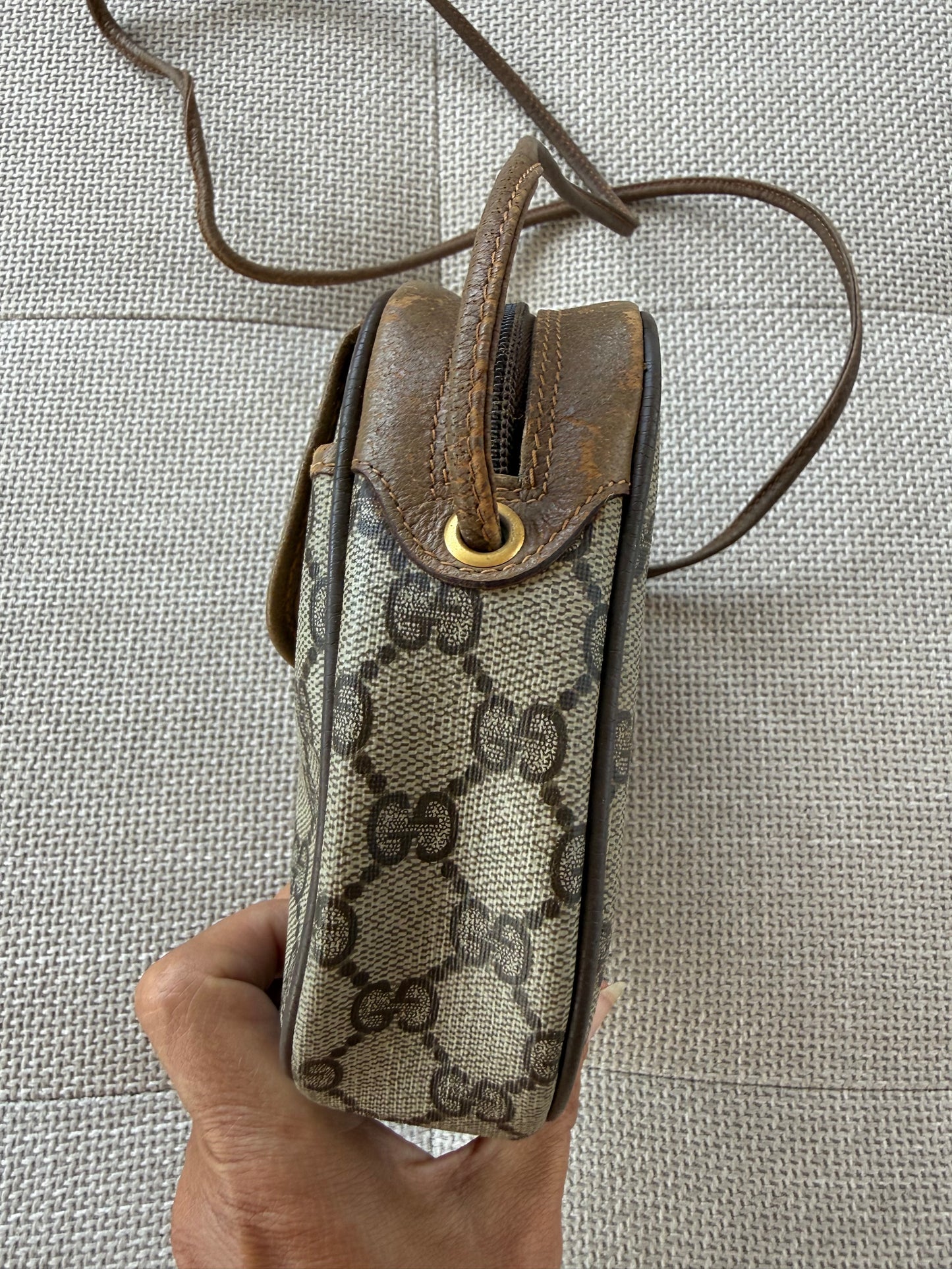 Gucci Crossbody bag