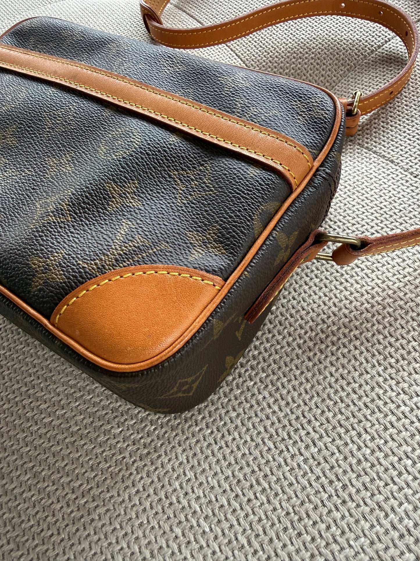 Louis Vuitton Trocadéro 23
