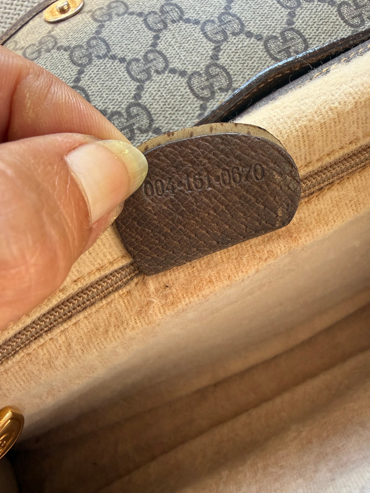Gucci 2 way Crossbody/Clutch