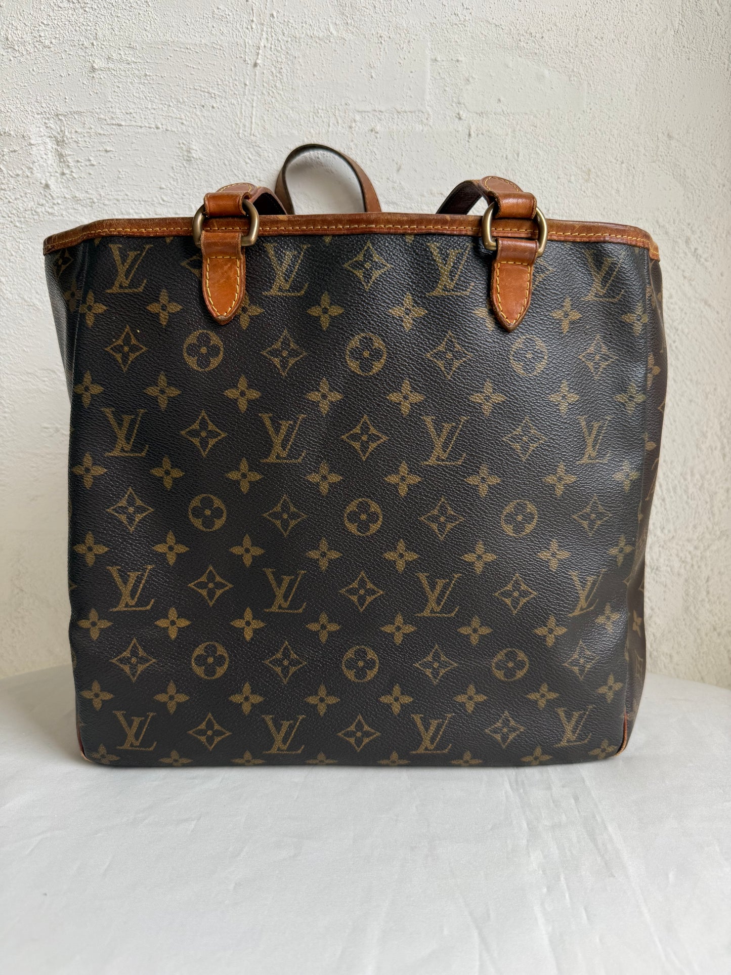 Louis Vuitton Tote bag