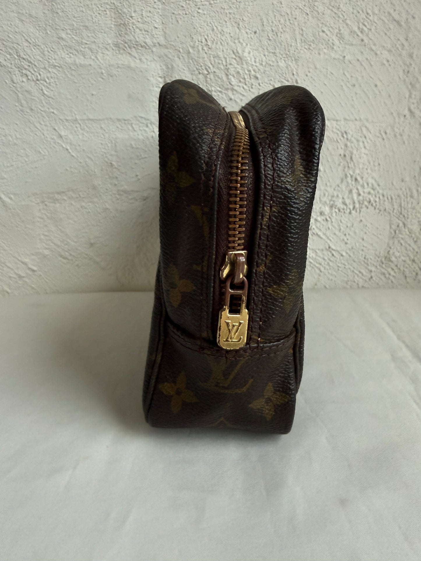 Louis Vuitton makeup/toilet taske