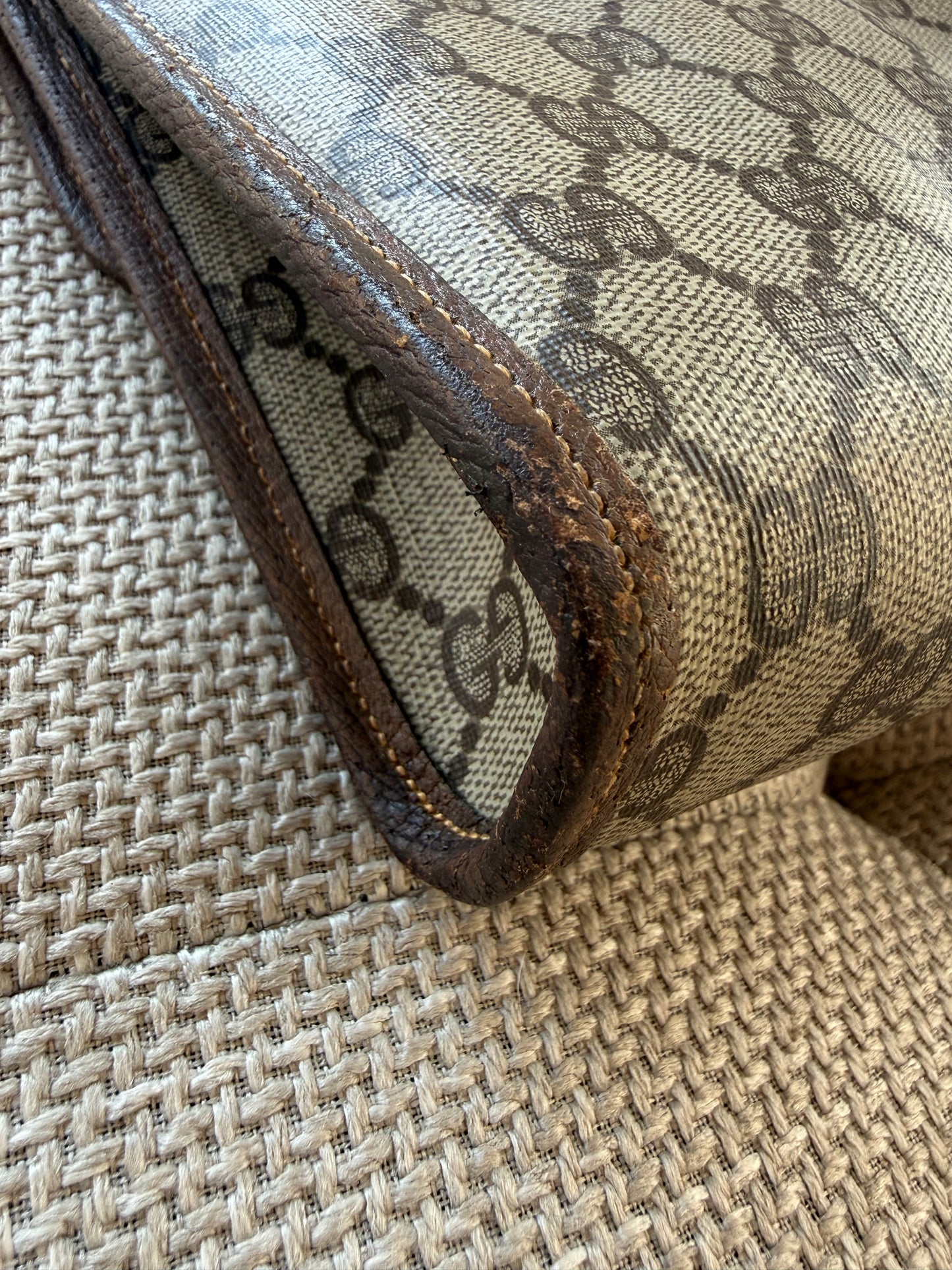 Gucci 2 way Crossbody/Clutch