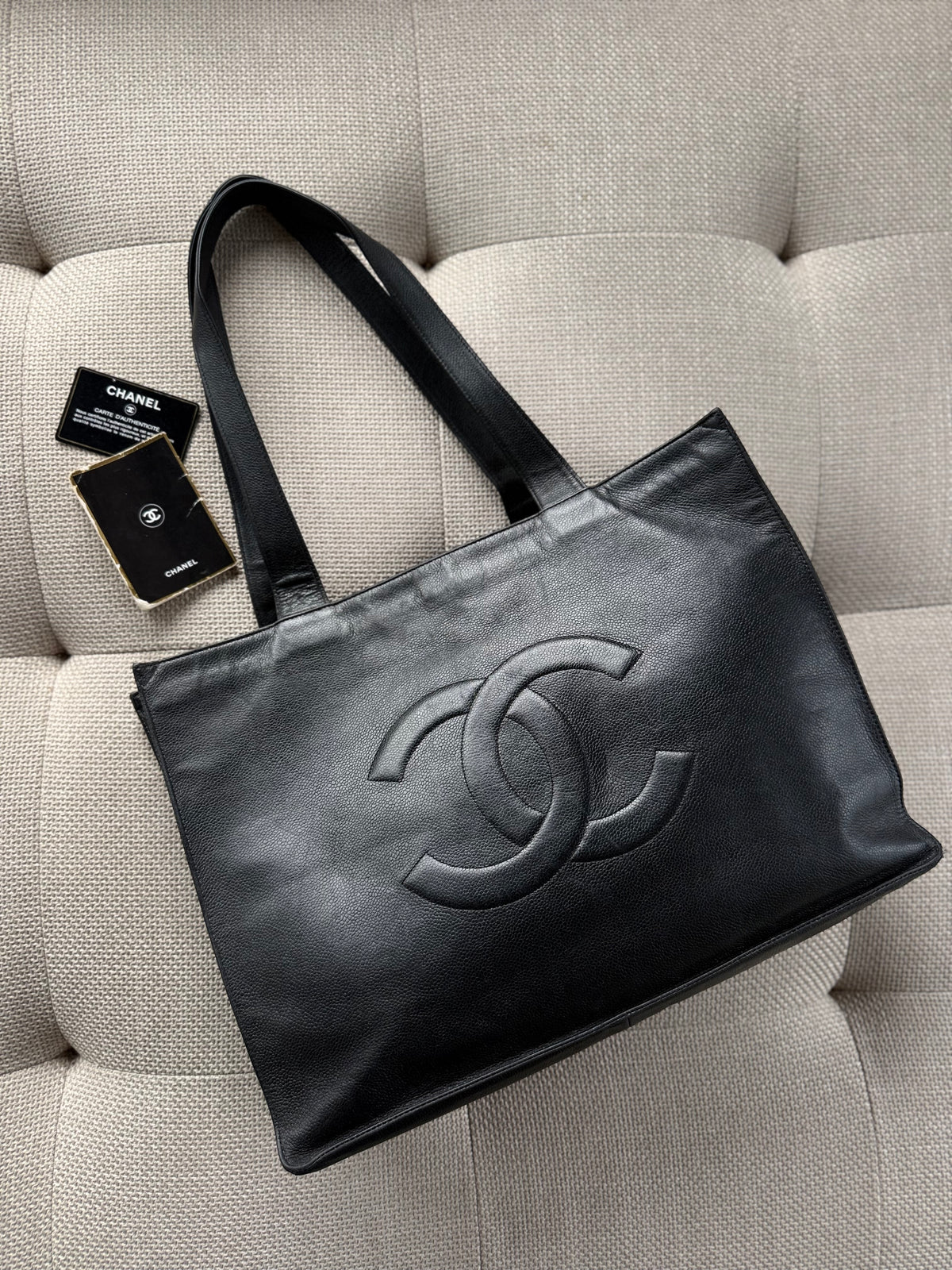 Chanel Tote bag