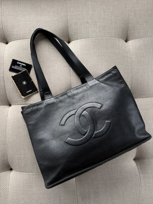 Chanel Tote bag