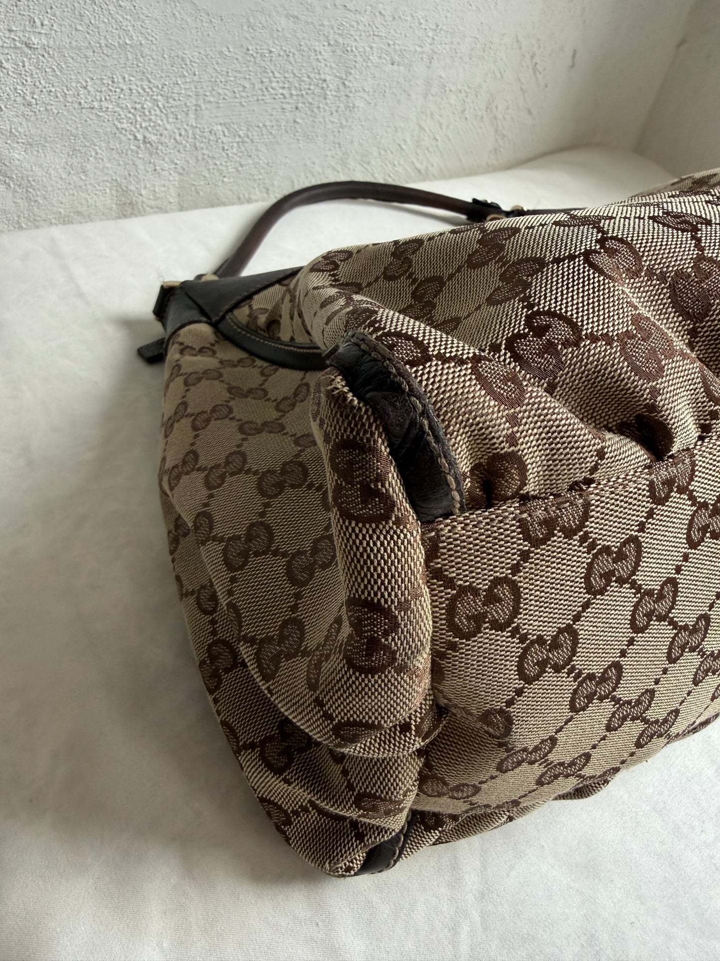 Gucci Hobo bag