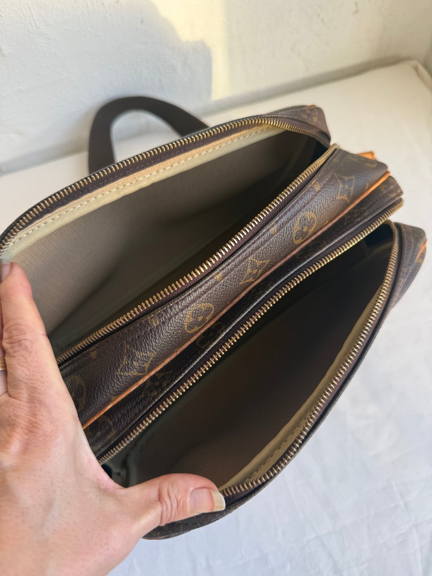 Louis Vuitton Reporter PM