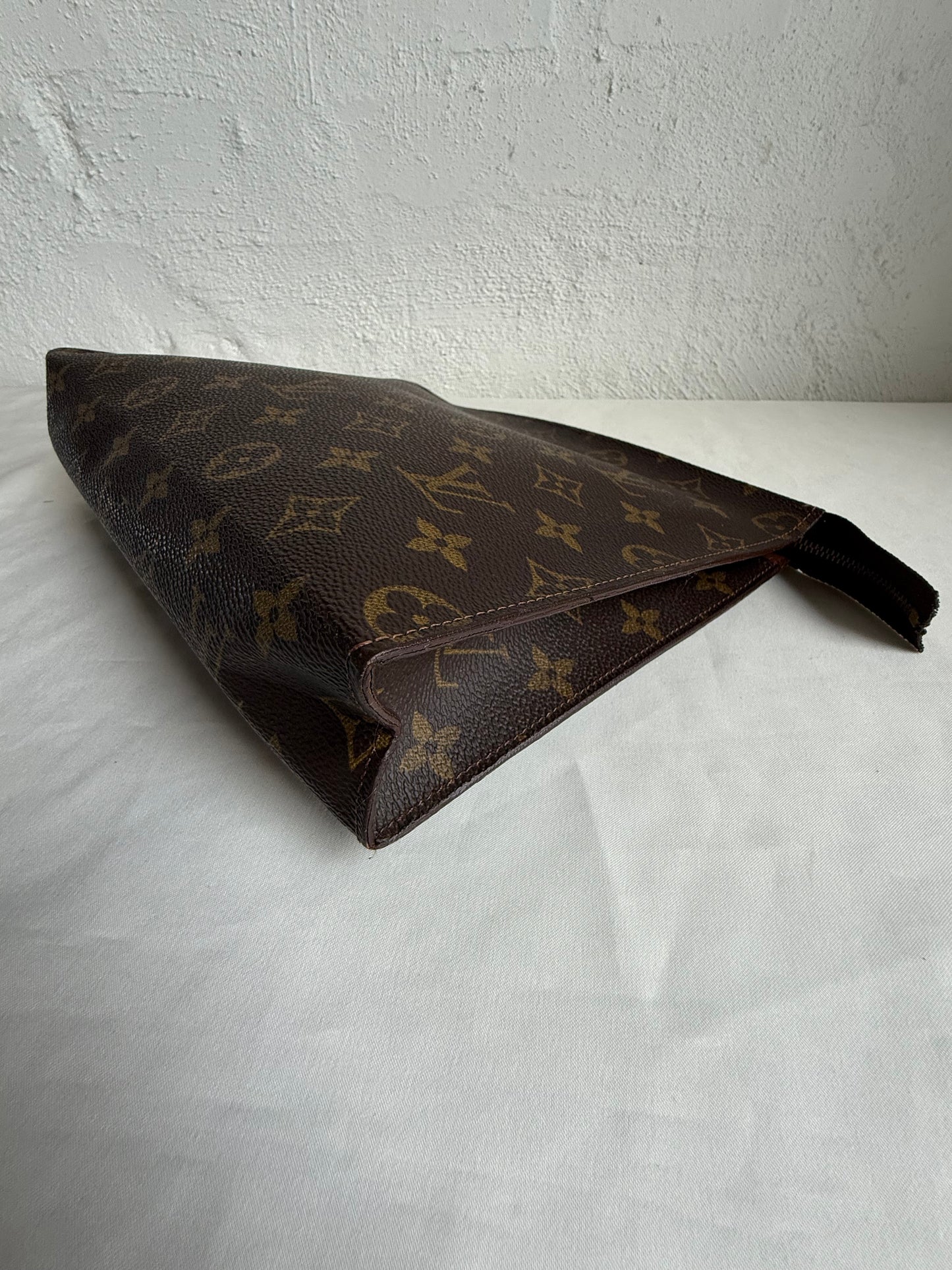 Louis Vuitton toilet/clutch bag