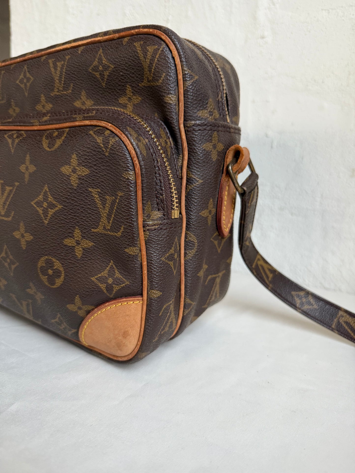 Louis Vuitton Nile bag