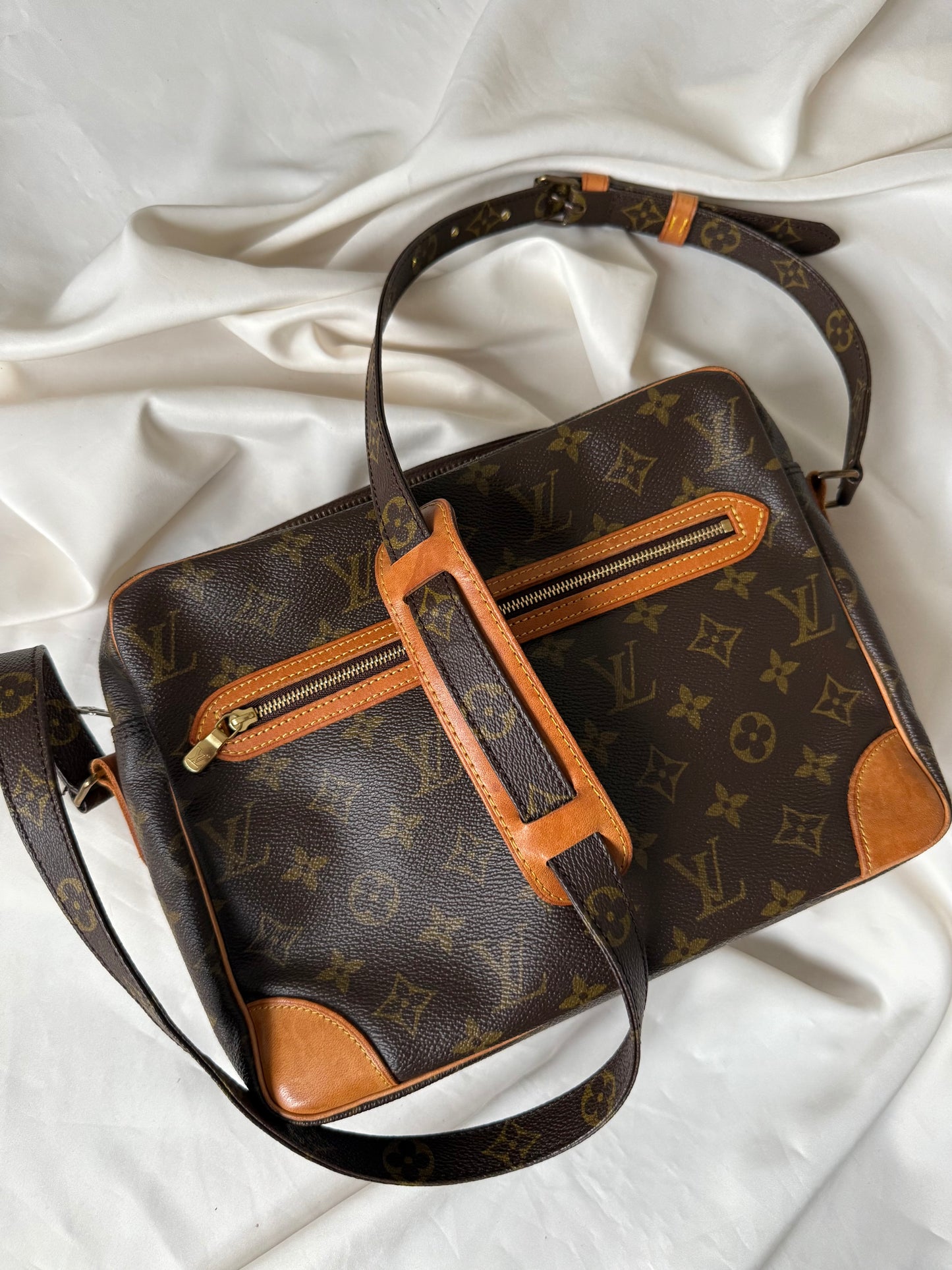 Louis Vuitton Crossbody