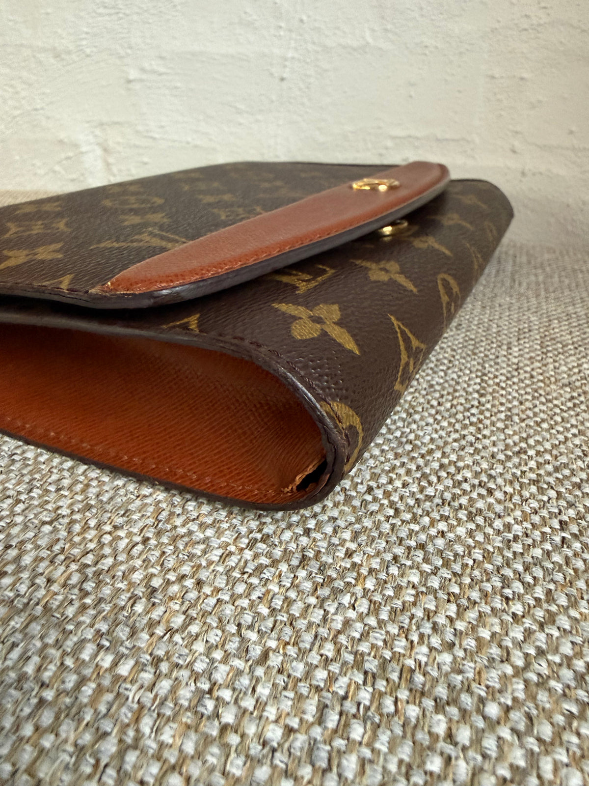 Louis Vuitton Bordeaux 2-way bag