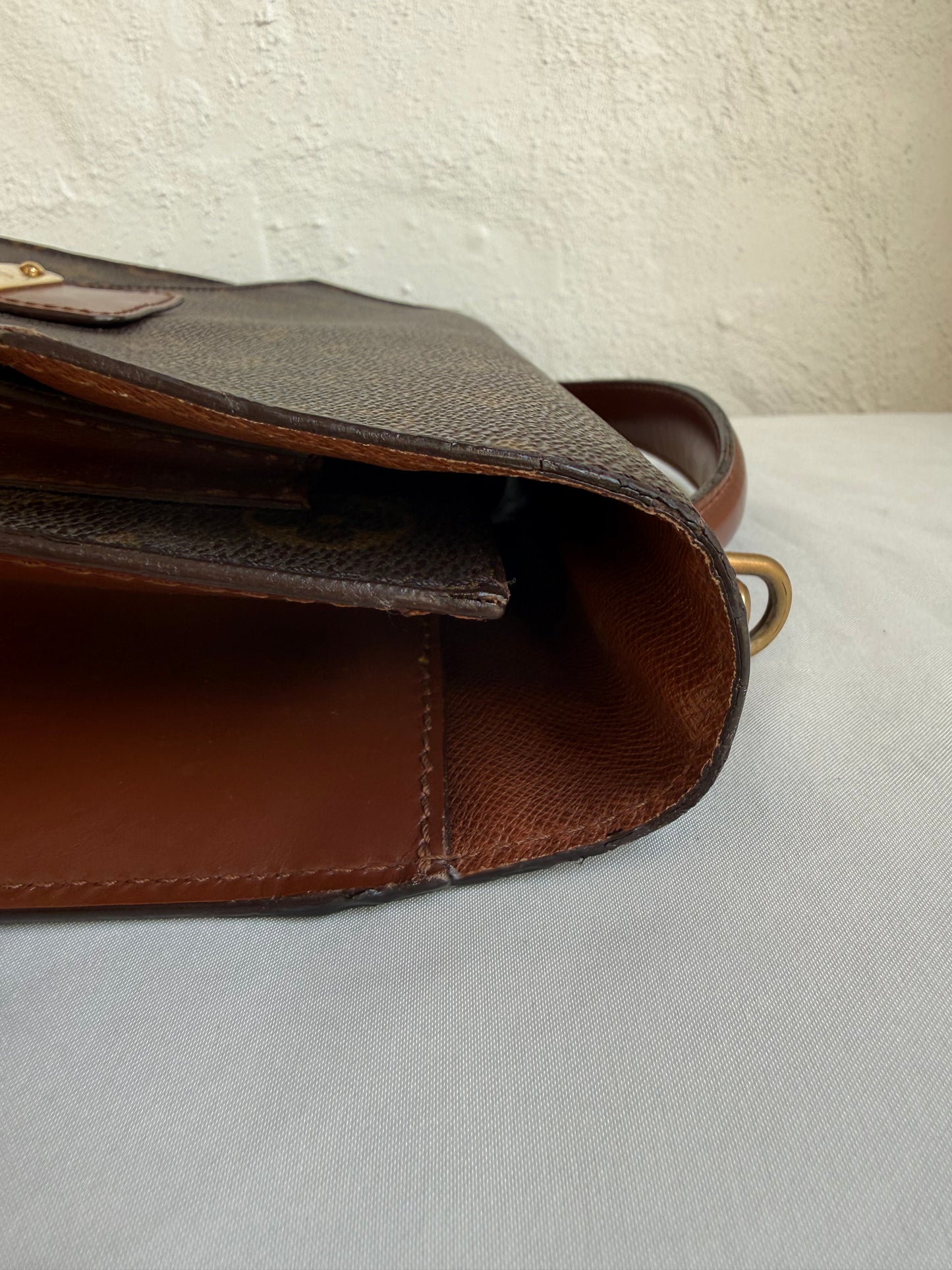 Louis Vuitton Monceau 28
