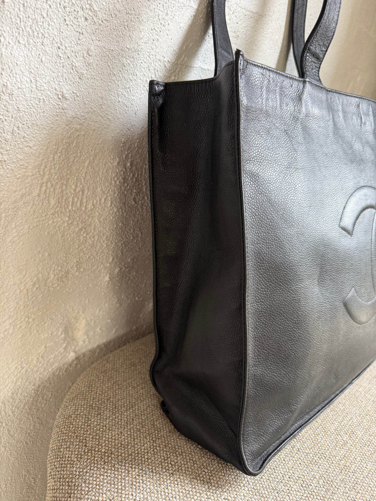 Chanel Tote bag