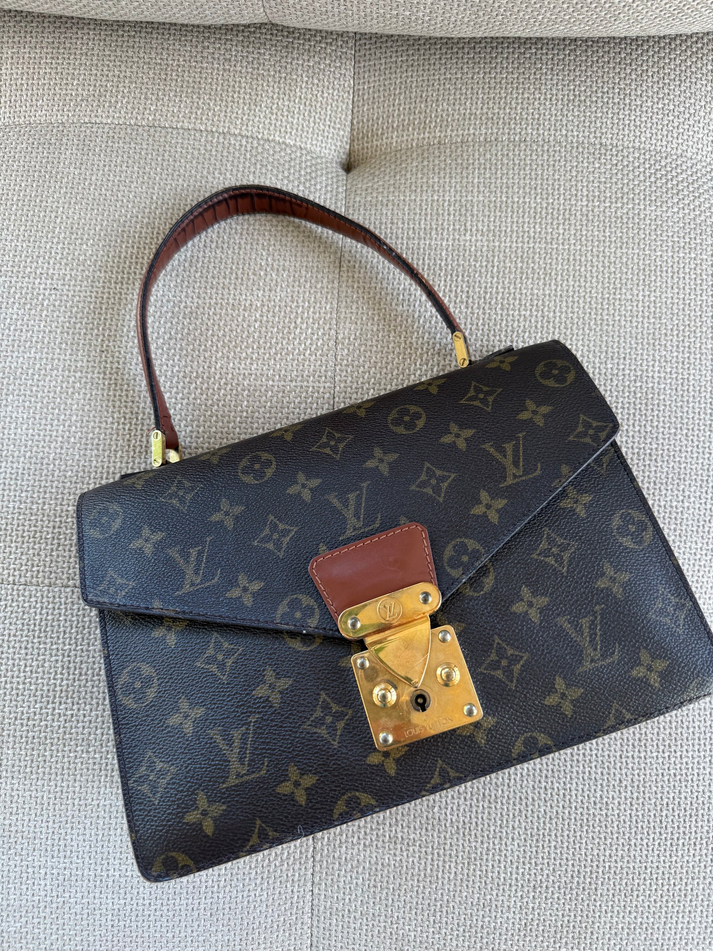 Louis Vuitton Concorde