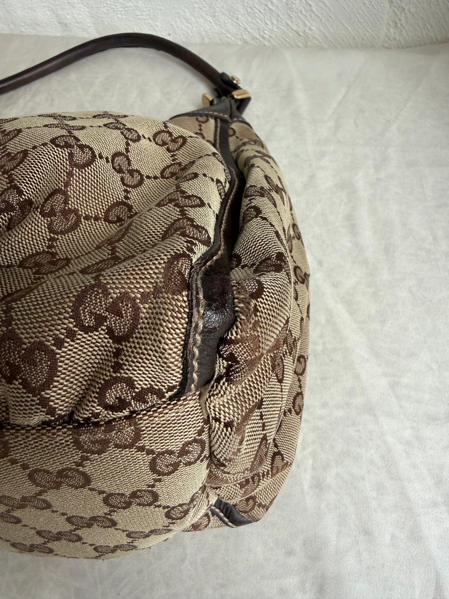 Gucci Hobo bag