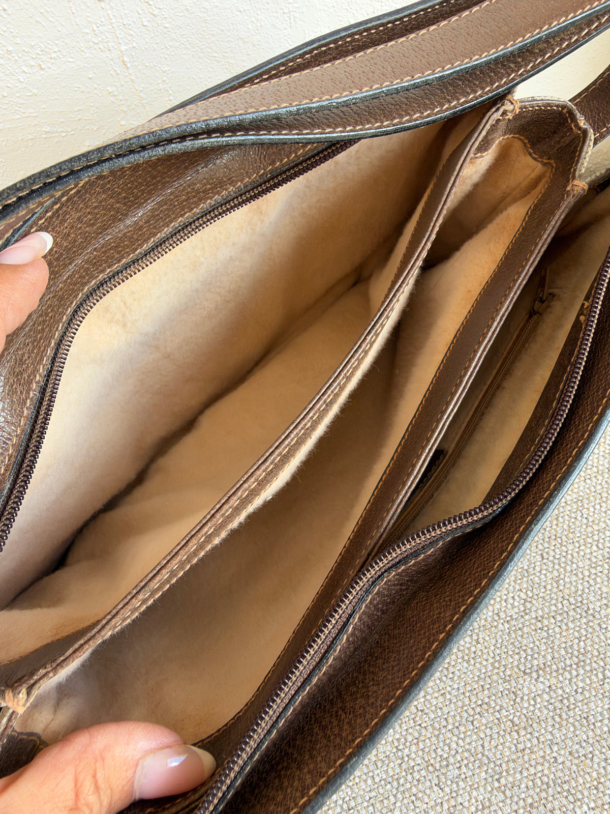 Gucci shoulder/cross body