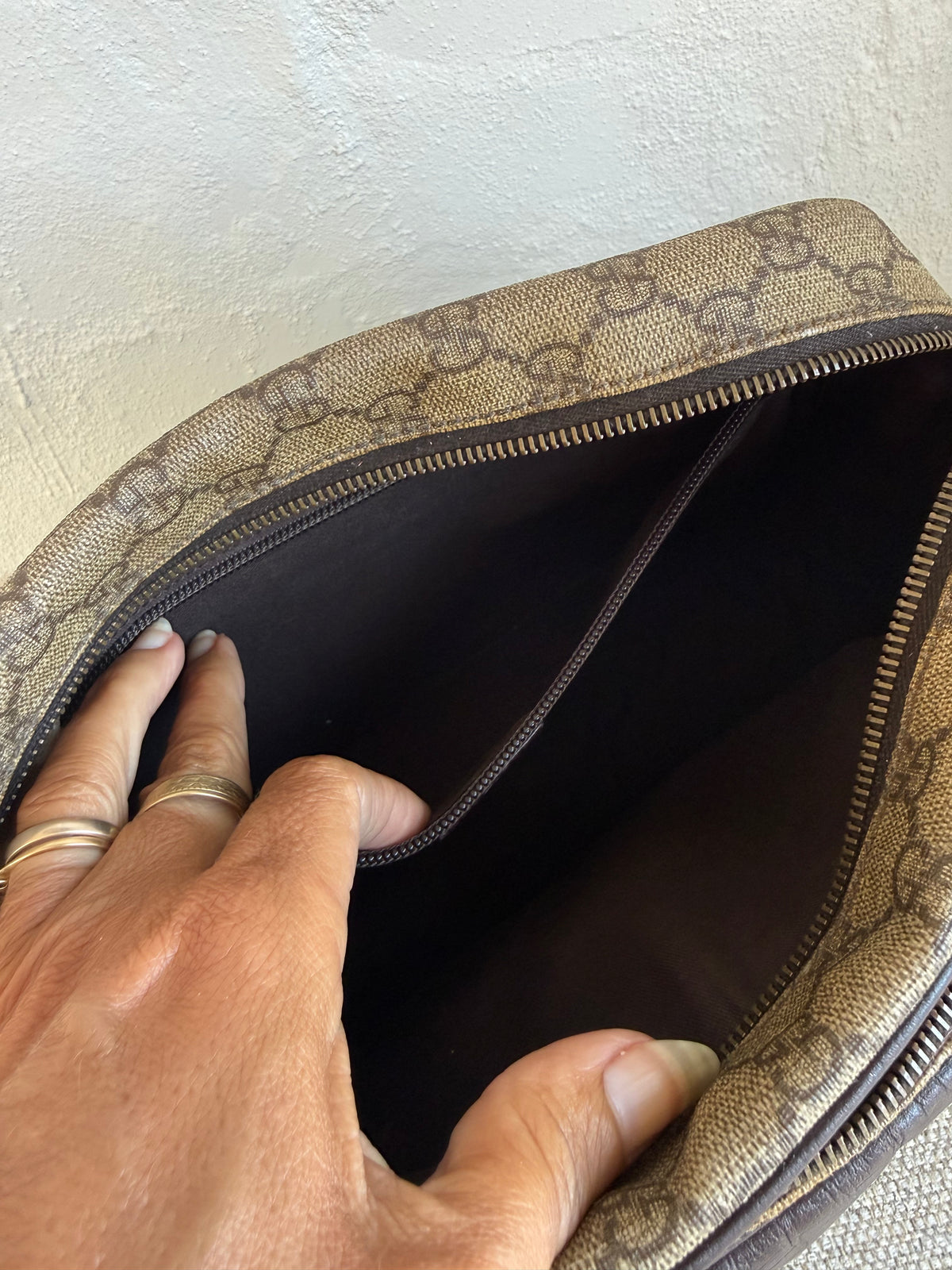Gucci Messenger bag