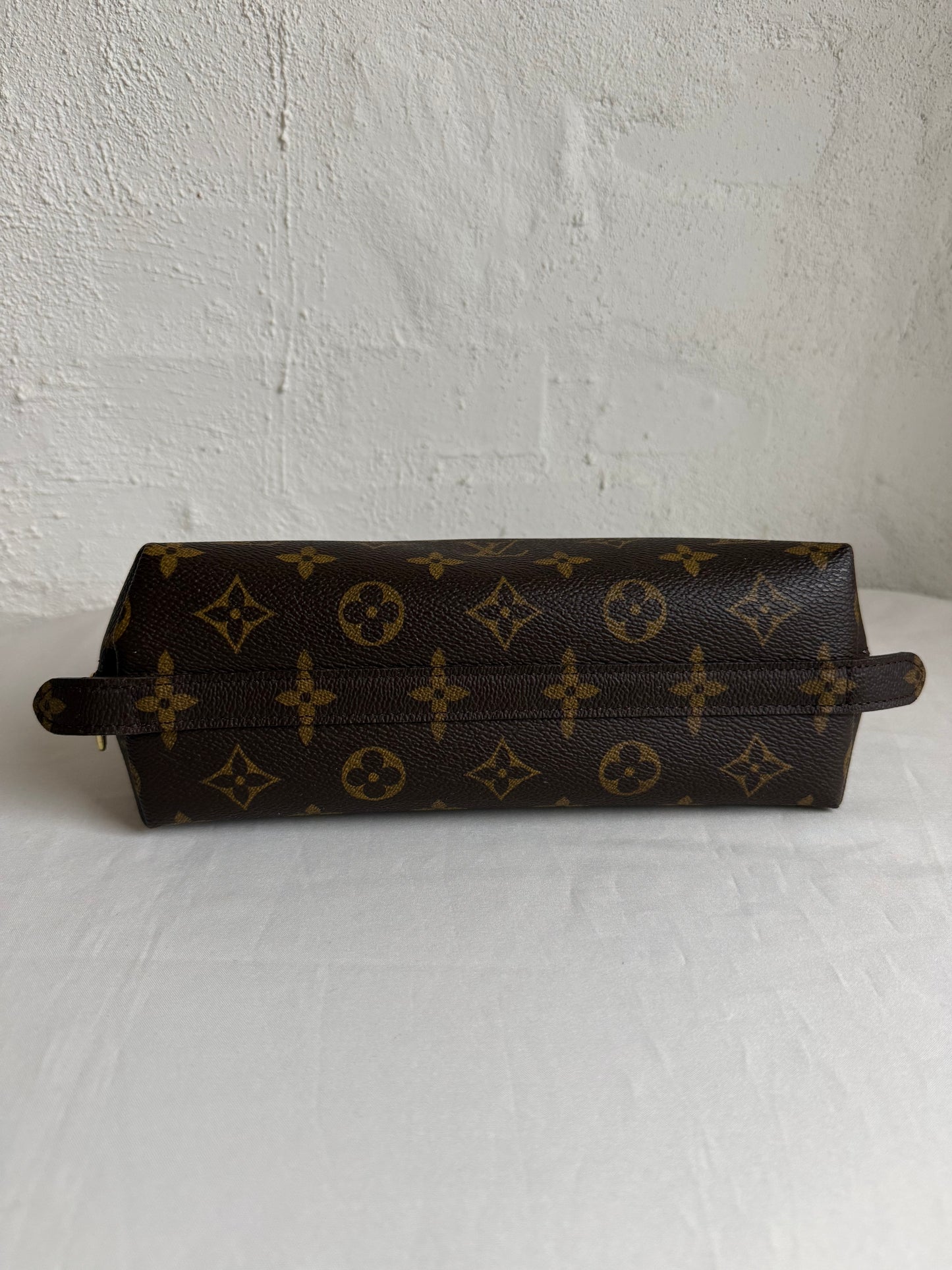 Louis Vuitton Demi Ronde makeup taske
