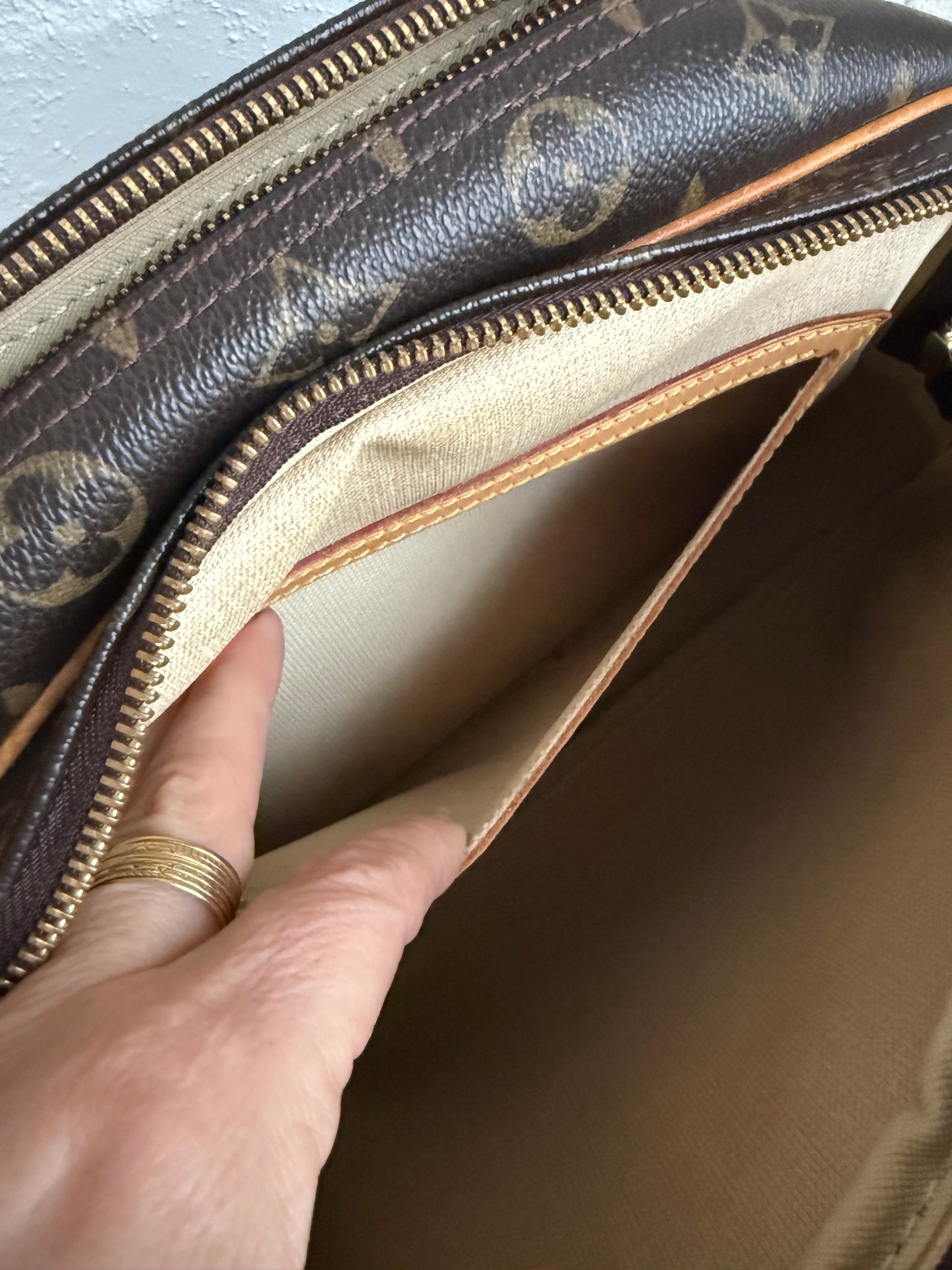 Louis Vuitton Reporter PM