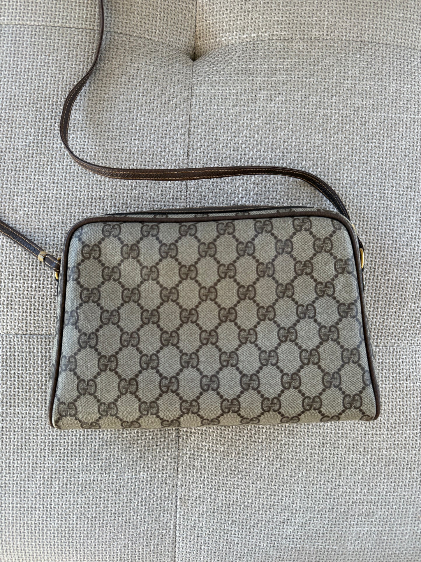 Gucci shoulder bag