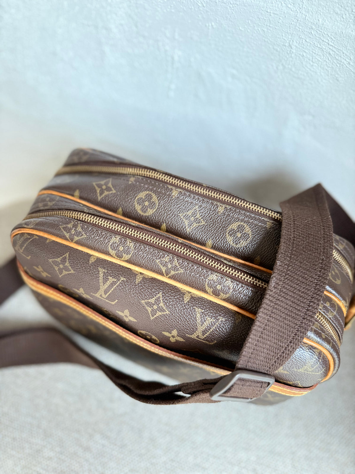 Louis Vuitton Reporter PM