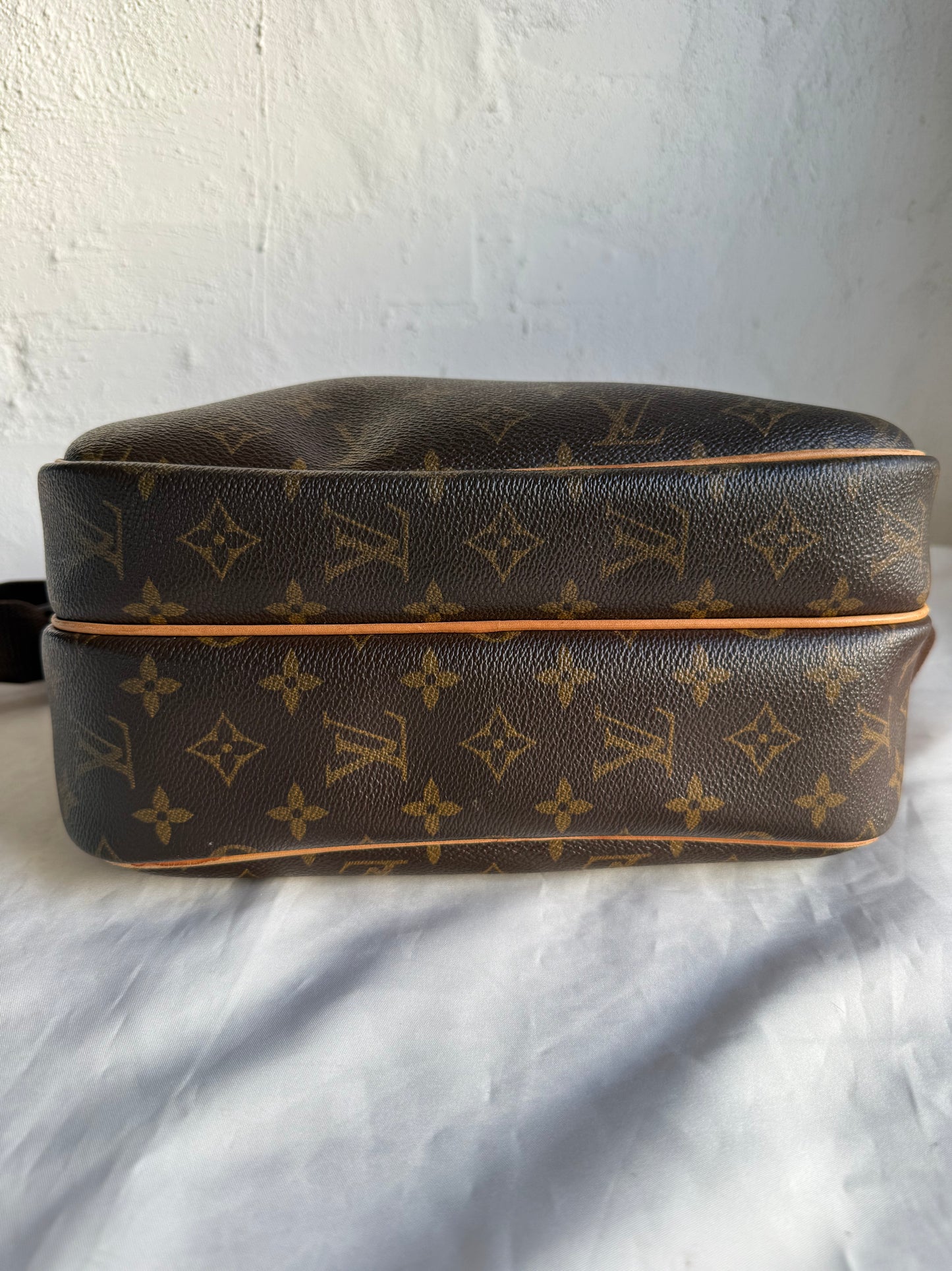Louis Vuitton Reporter PM