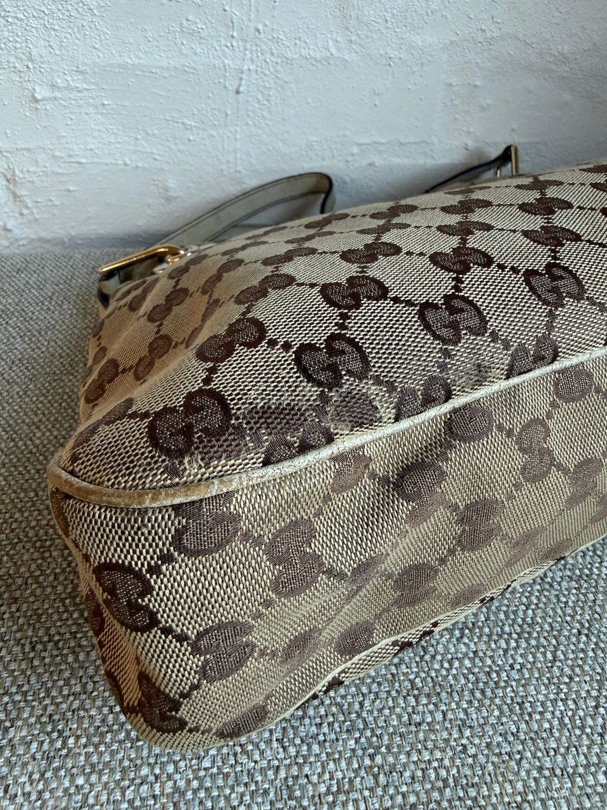 Gucci Eclipse shoulderbag