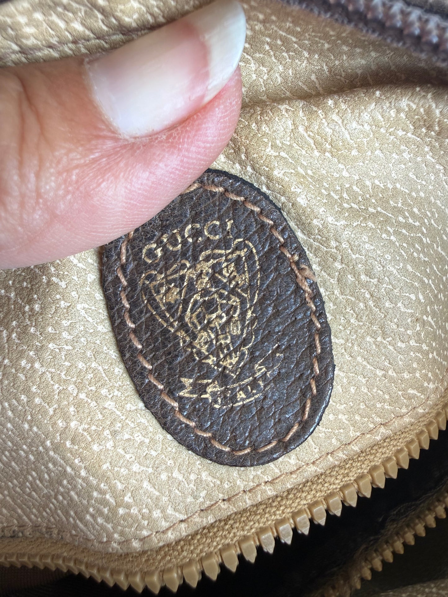 Gucci Crossbody bag