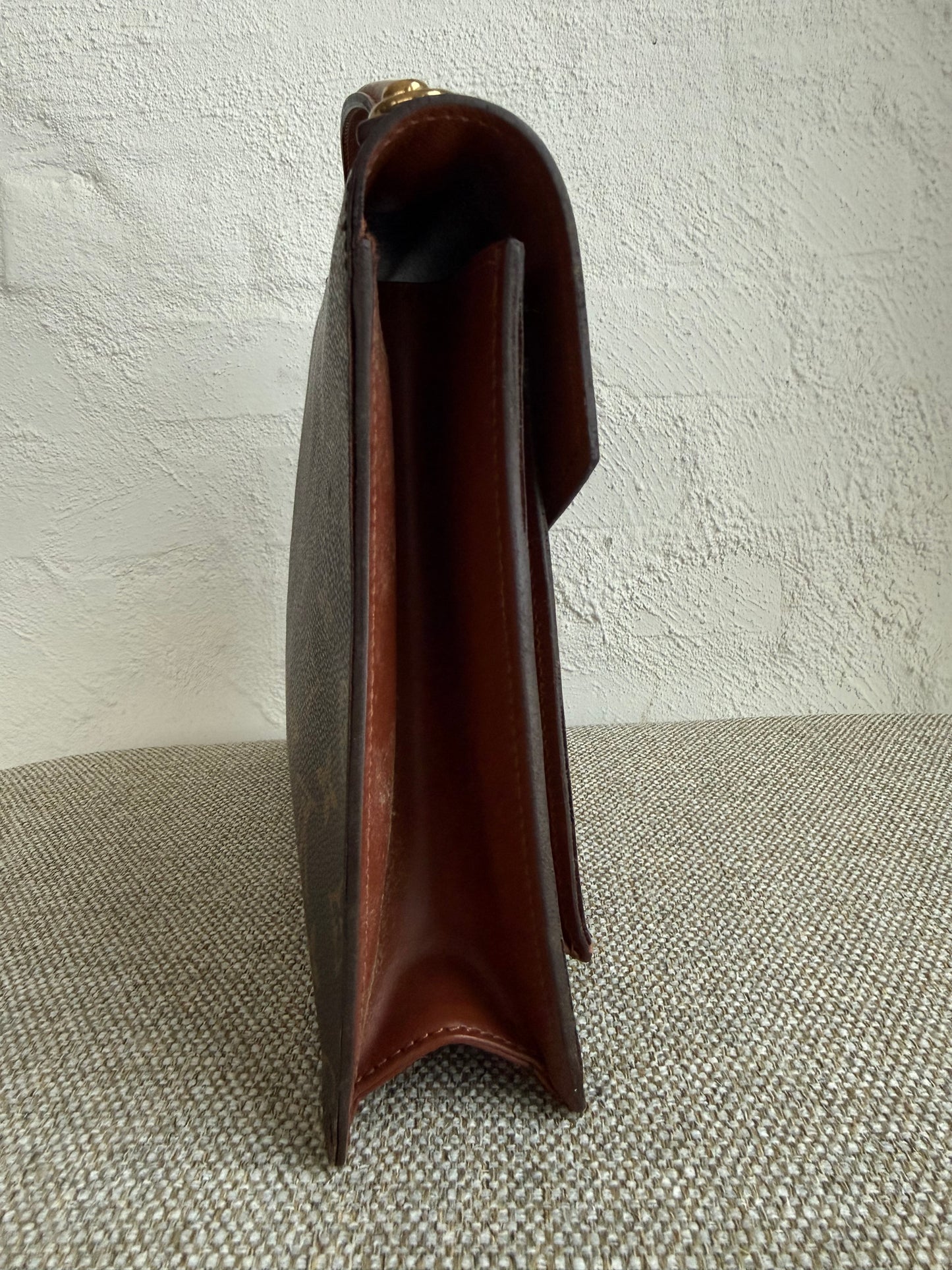 Louis Vuitton Monceau 26