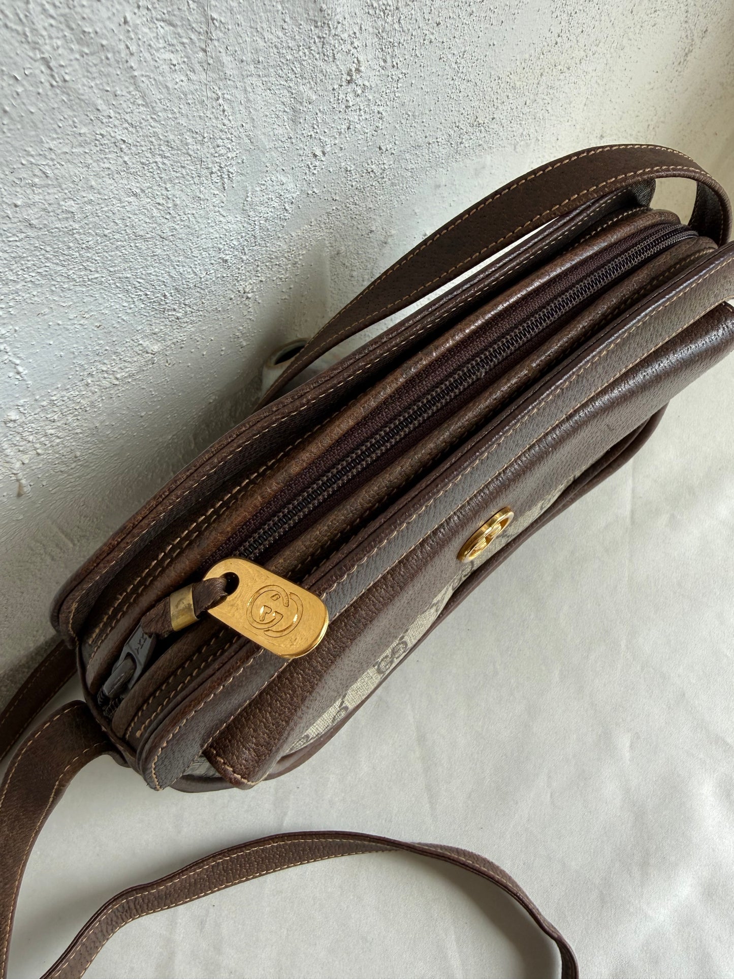 Gucci Crossbody bag