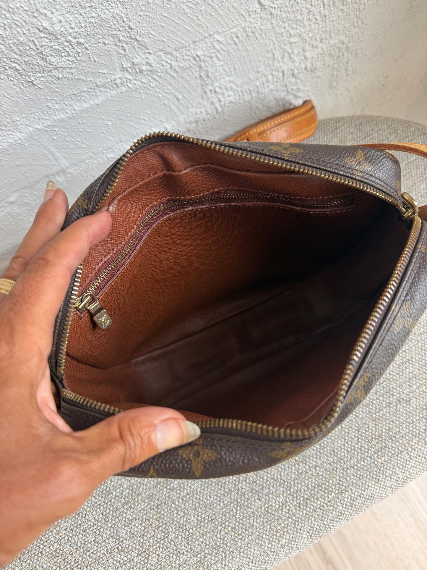Louis Vuitton Jeune Fille MM