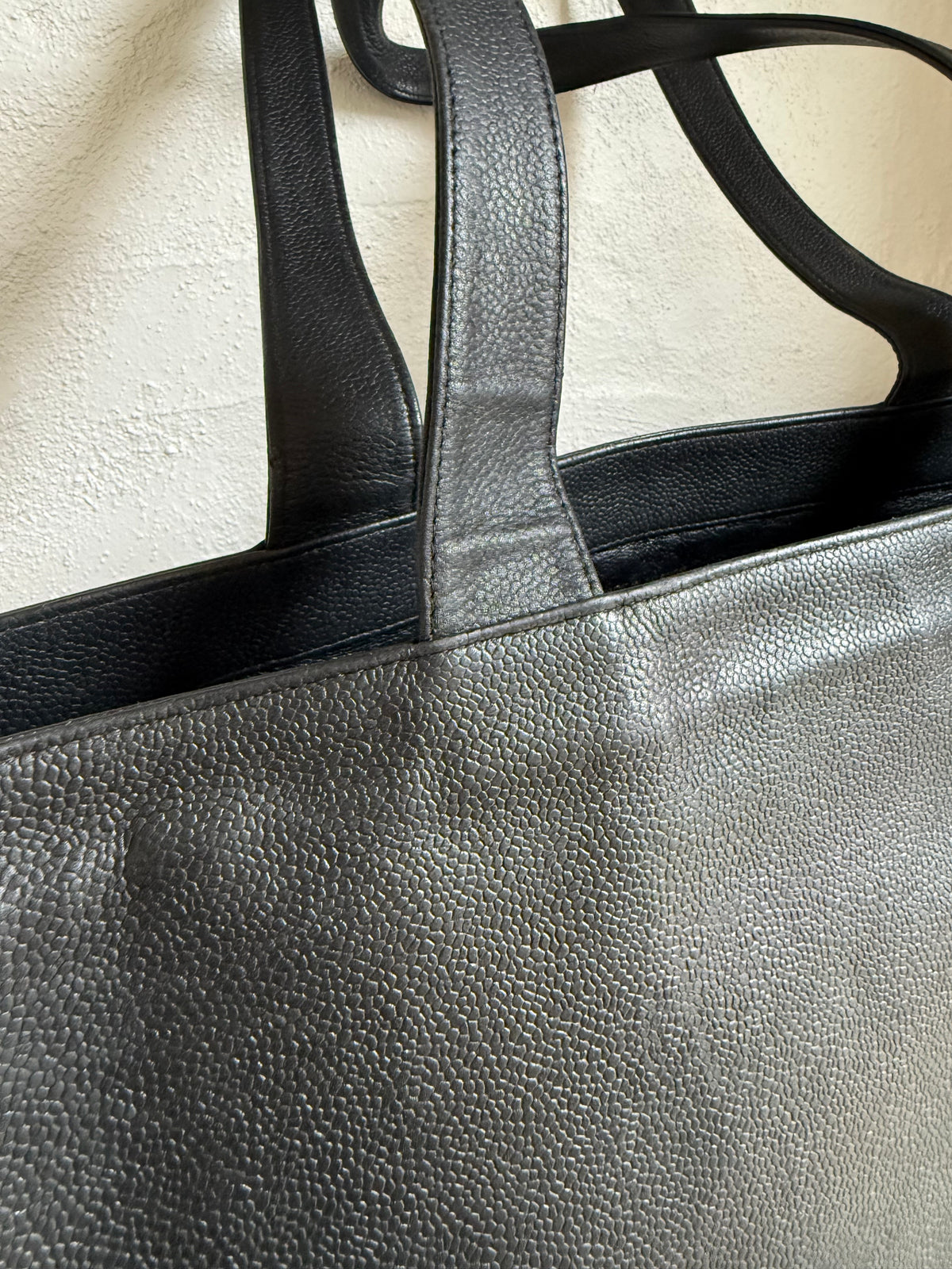 Chanel Tote bag