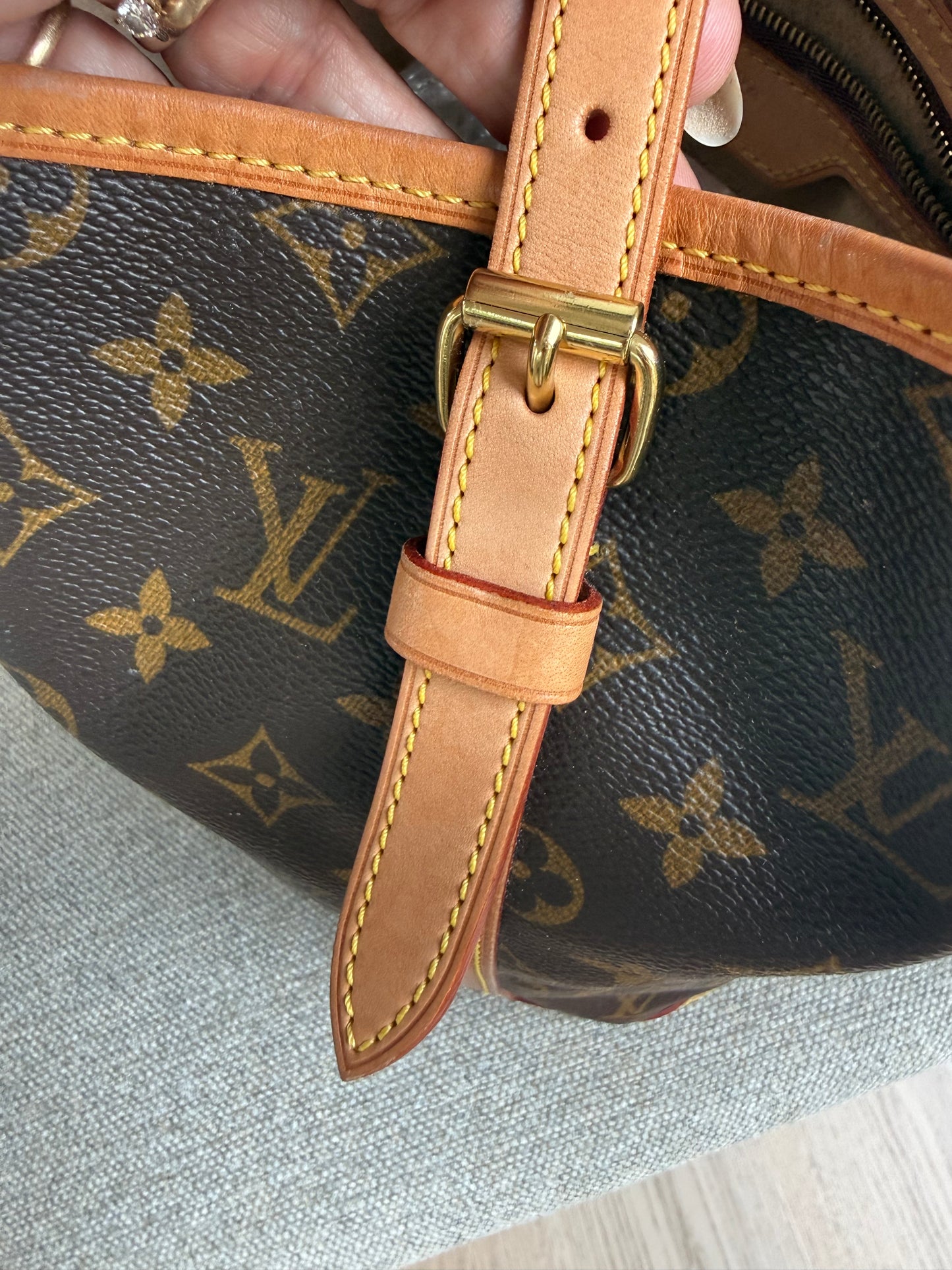 Louis Vuitton Bucket GM