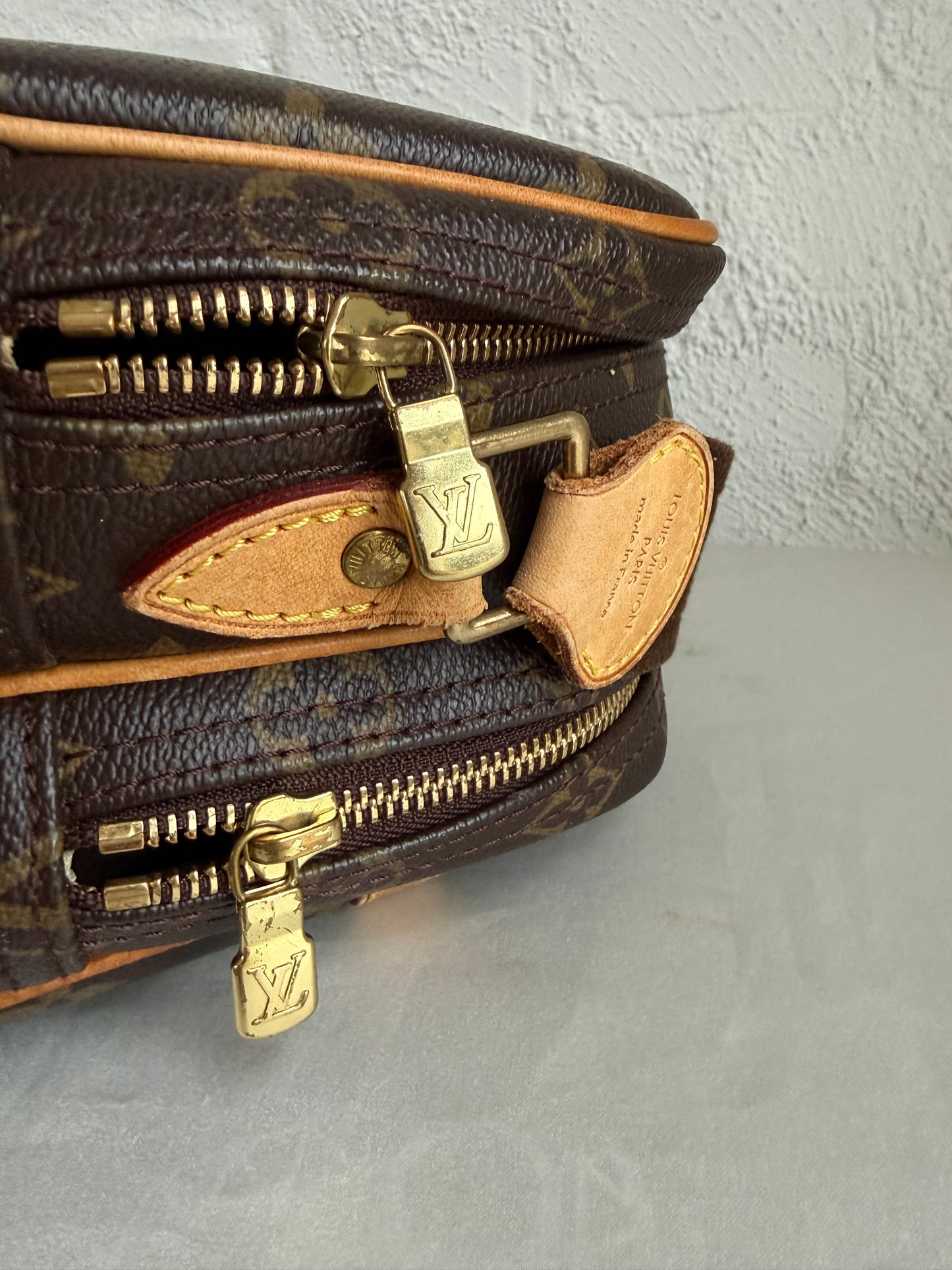 Louis Vuitton Reporter PM