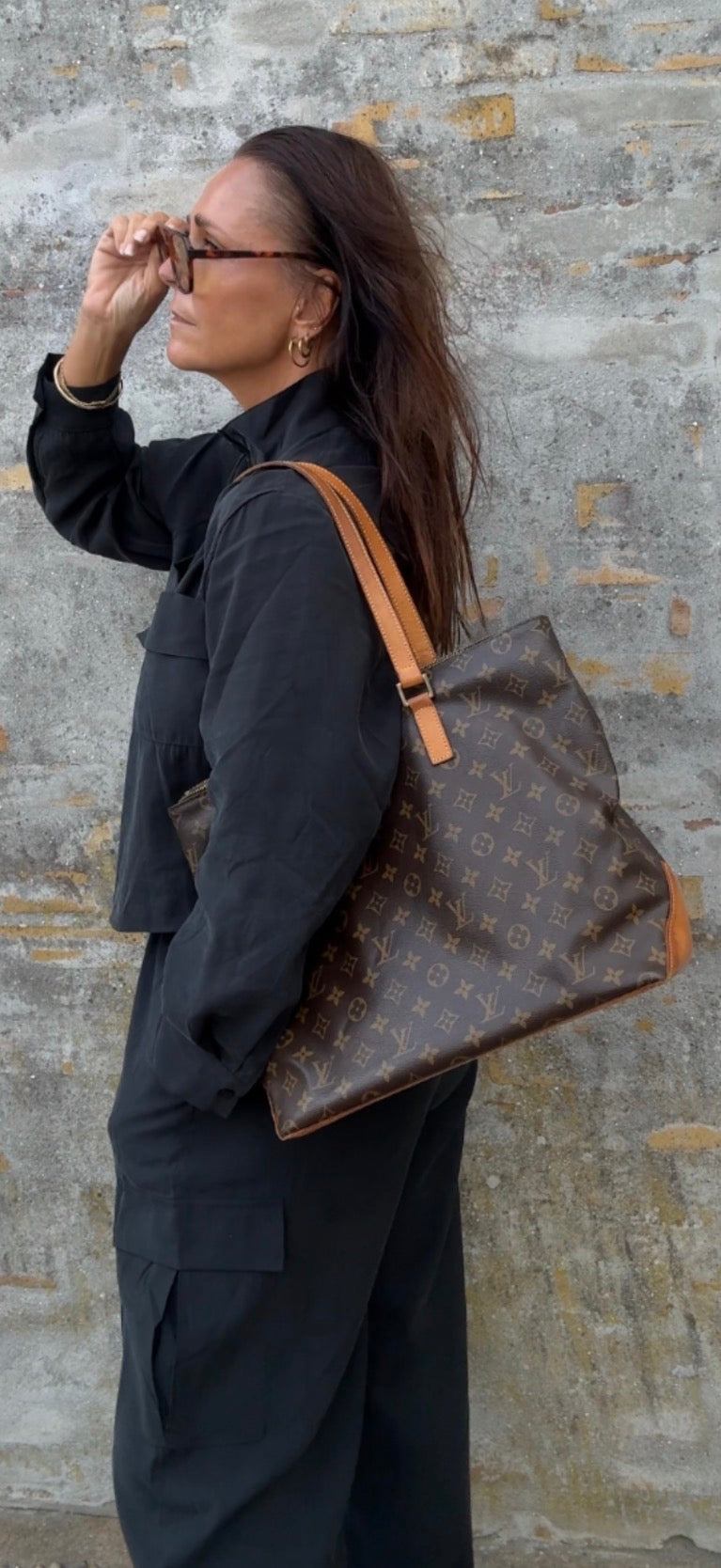 Louis Vuitton Cabas Mezzo