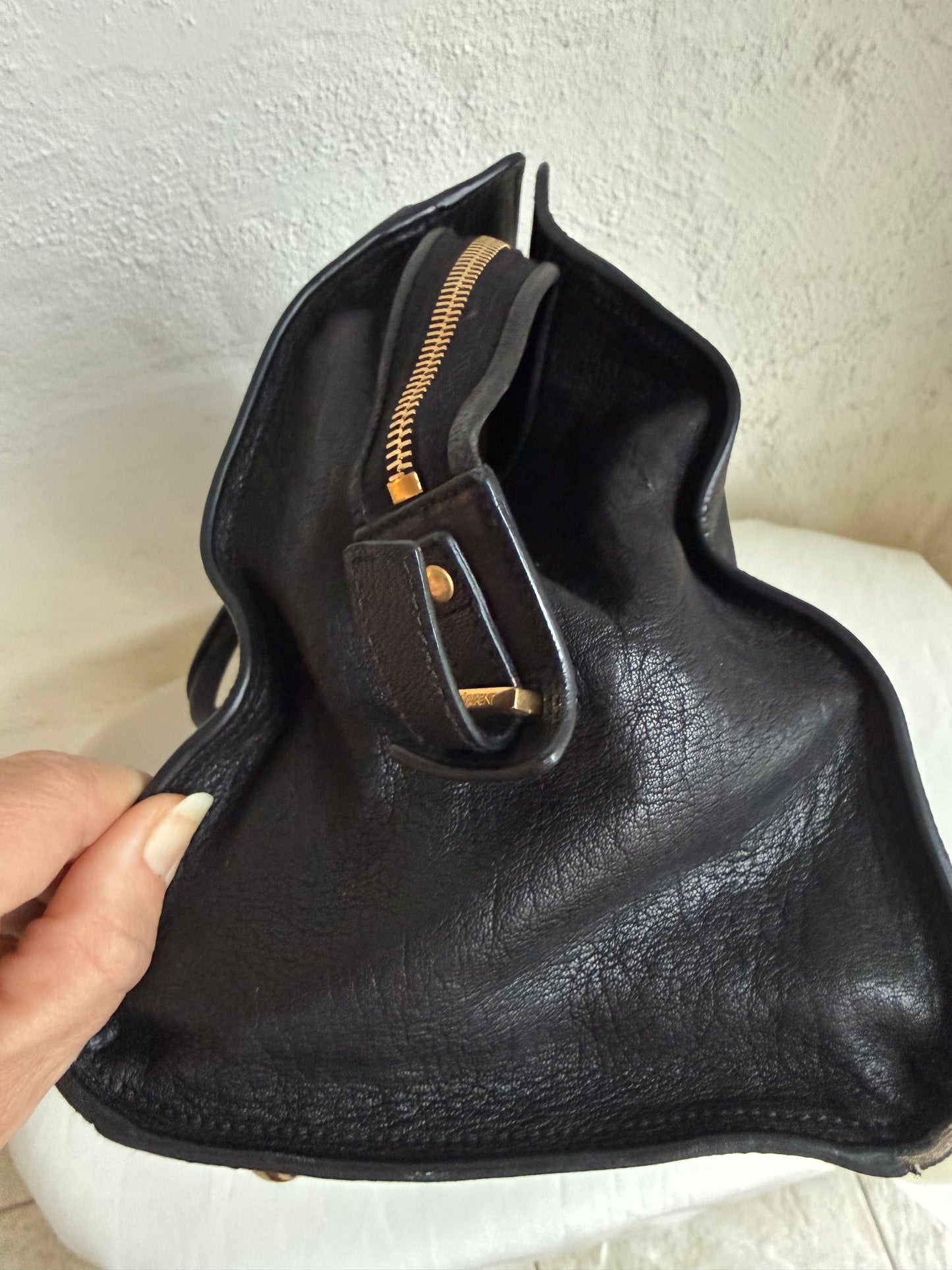 Yves Saint Laurent Cabas