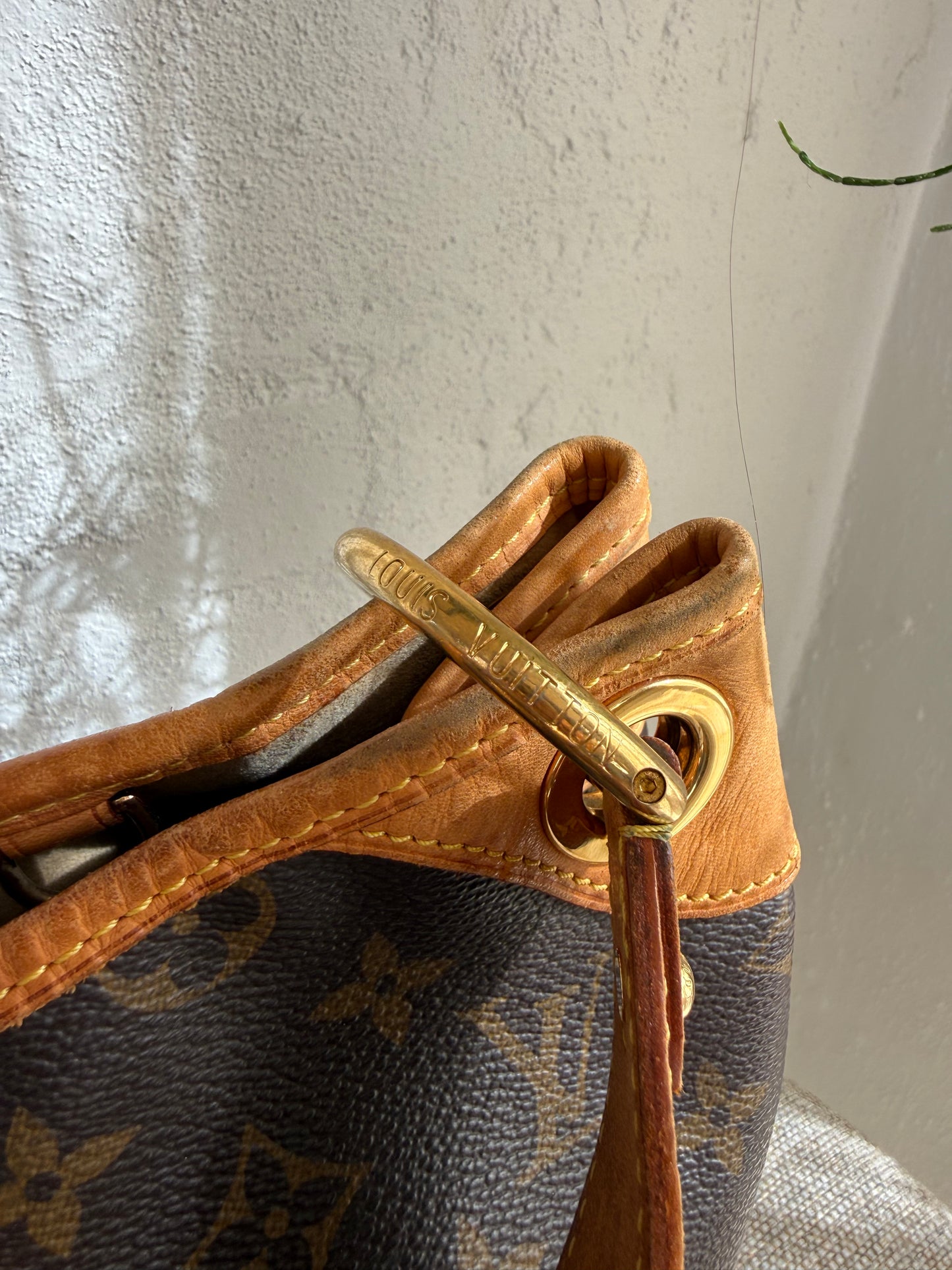 Louis Vuitton Galliera PM