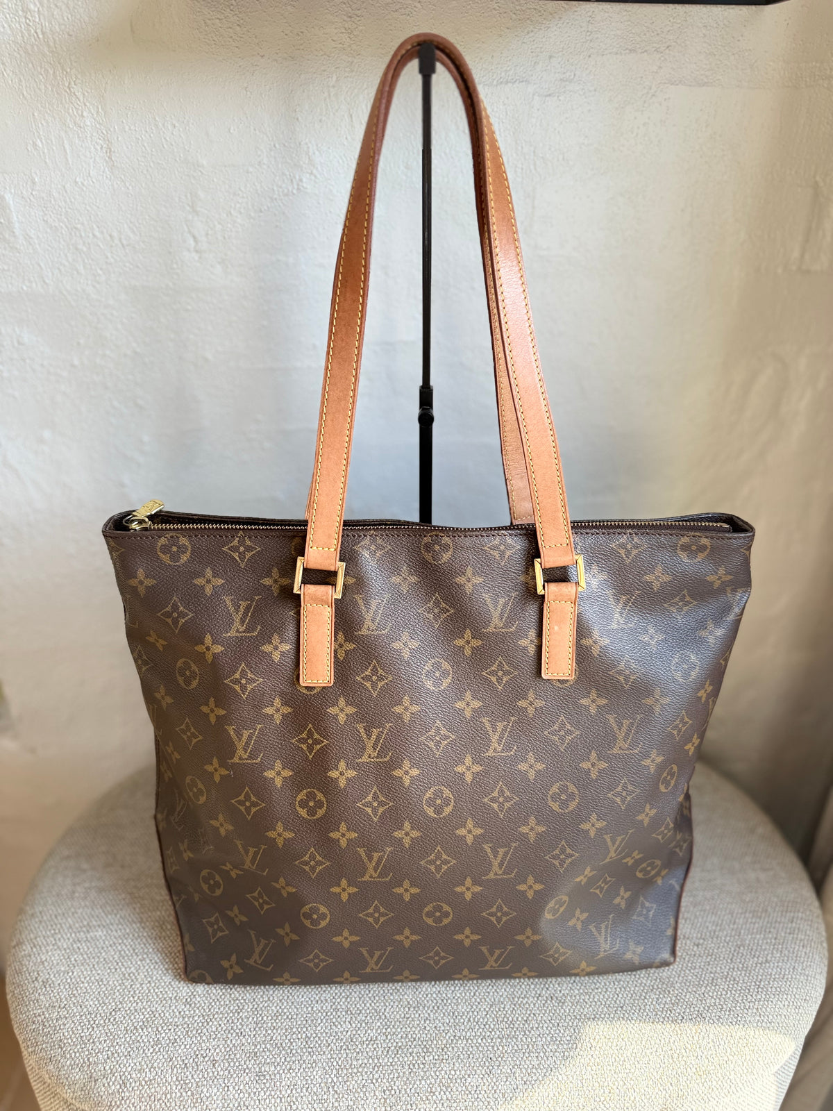 Louis Vuitton Cabas Mezzo