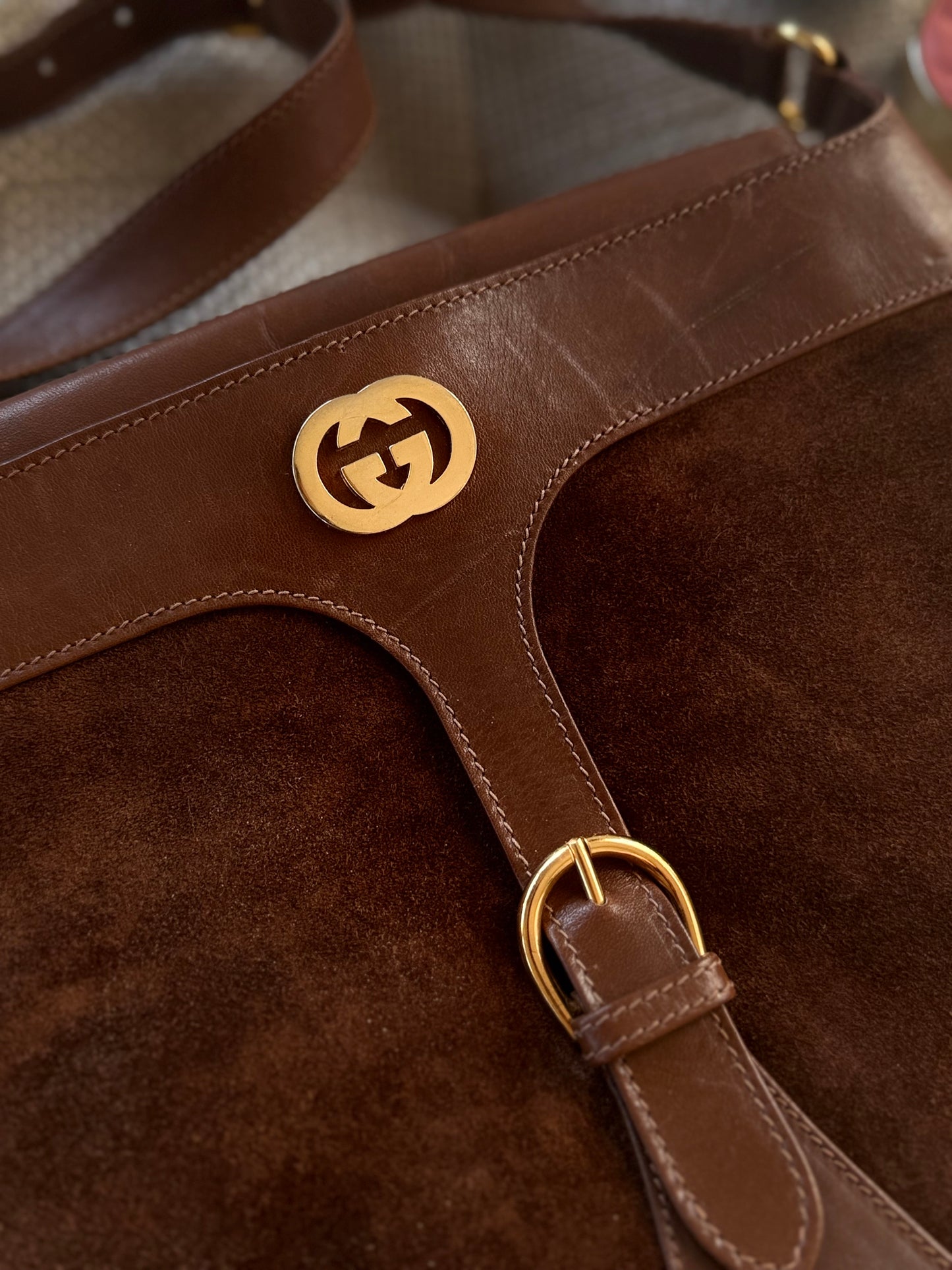 Gucci Suede Shoulder bag