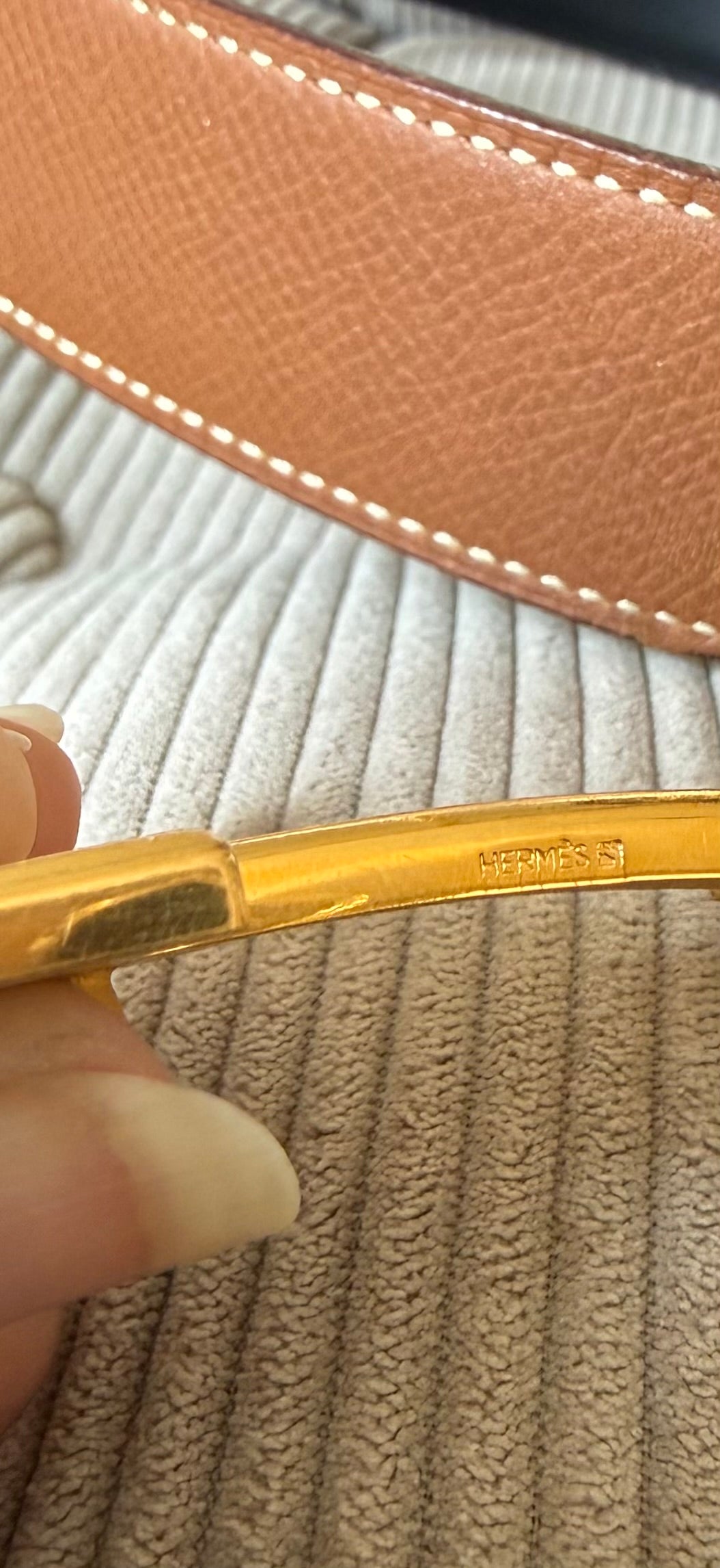 Hermés Reversible H belt
