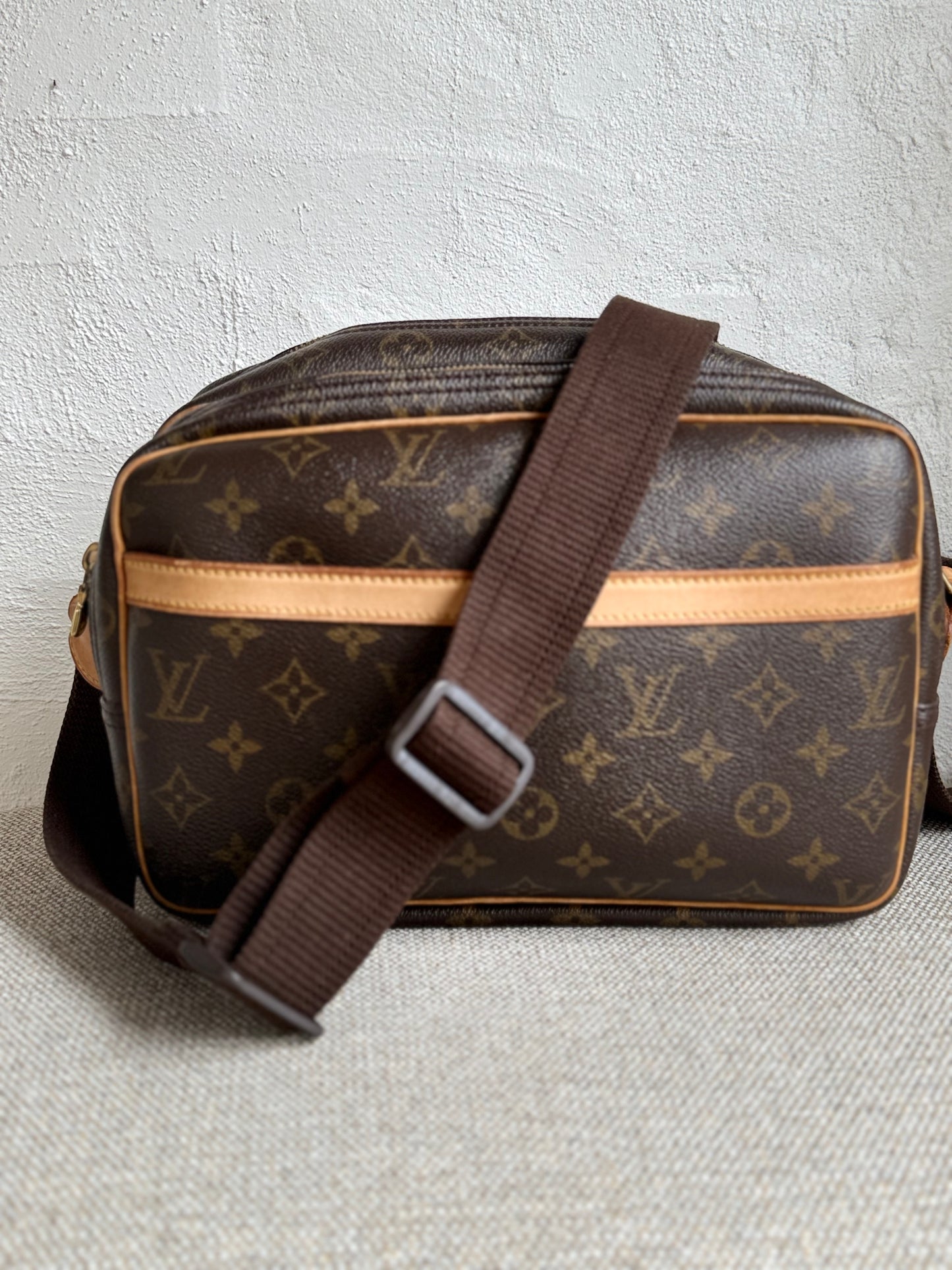 Louis Vuitton Reporter PM