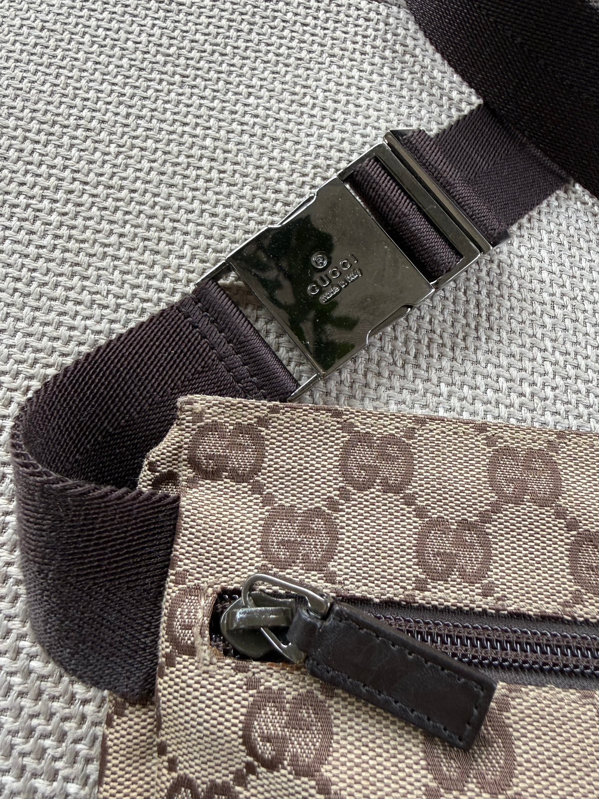Gucci waistbag / crossbody