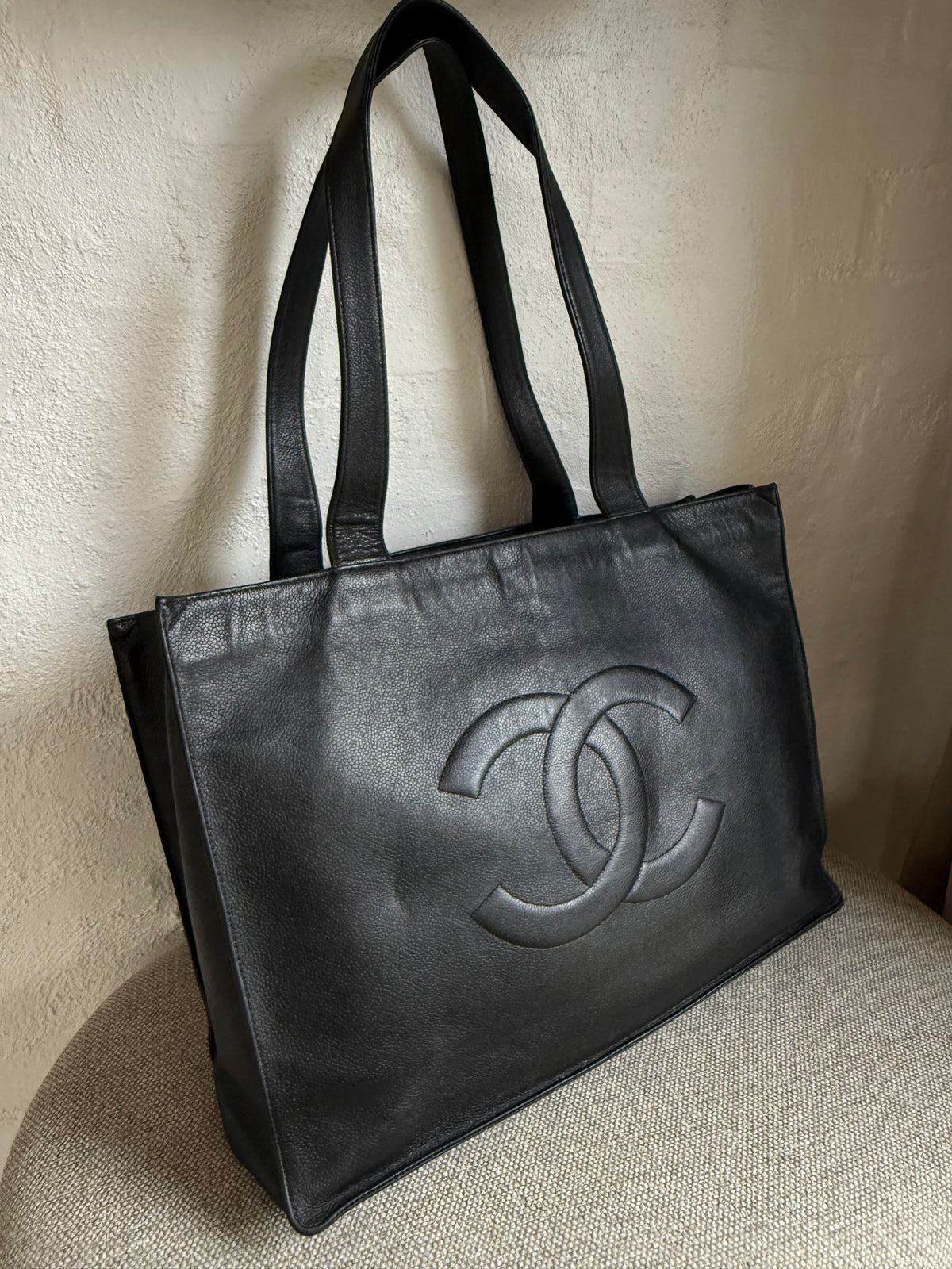 Chanel Tote bag