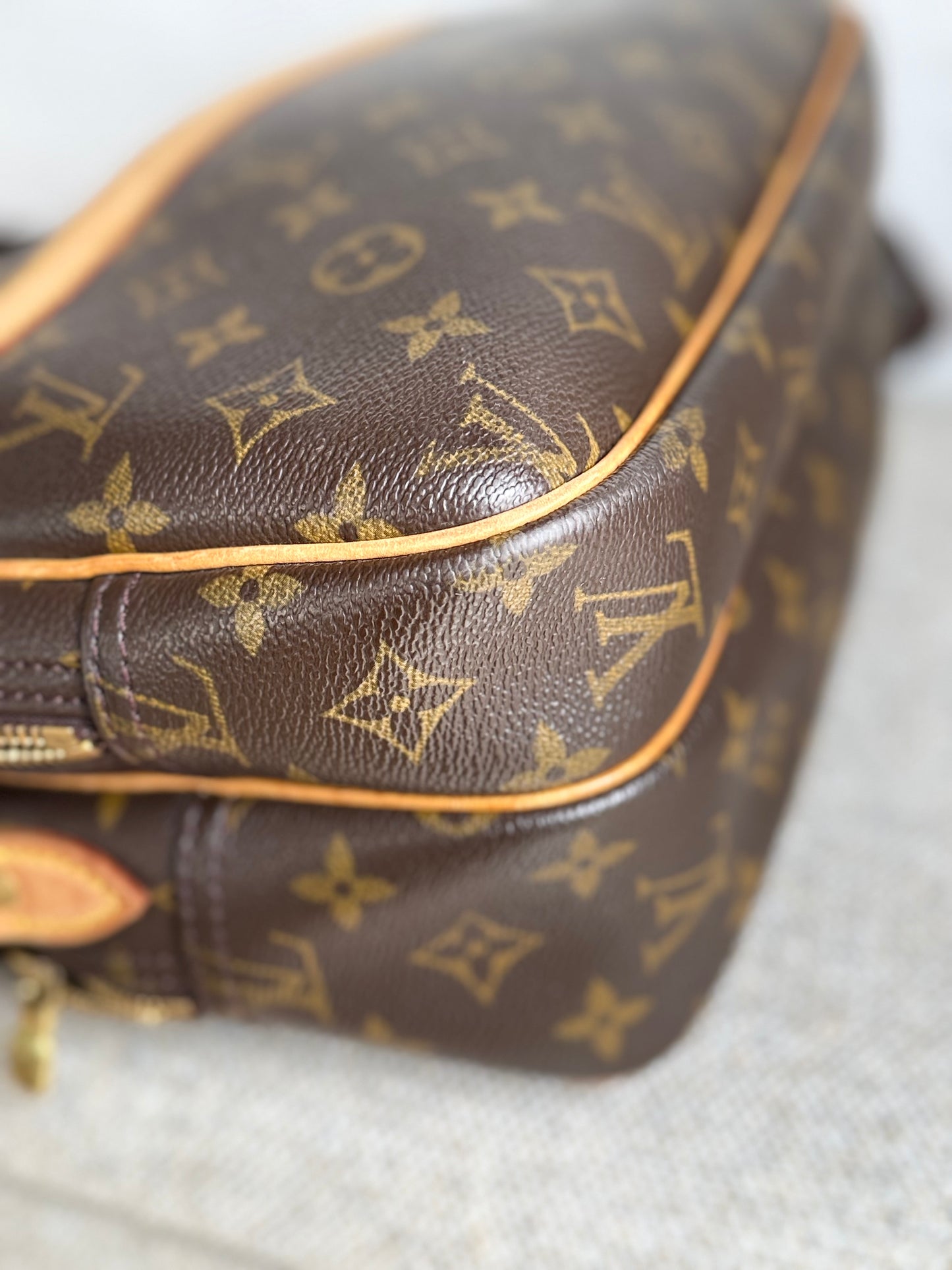Louis Vuitton Reporter PM