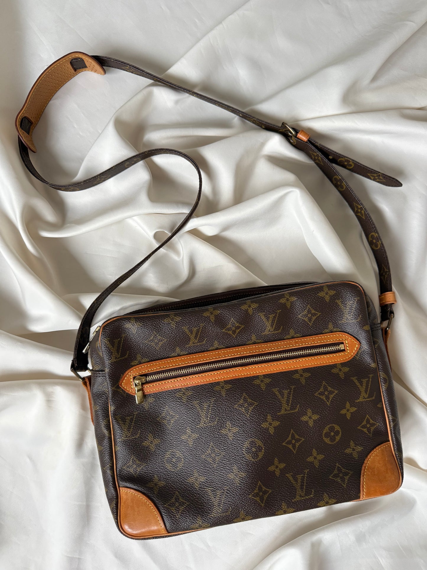 Louis Vuitton Crossbody